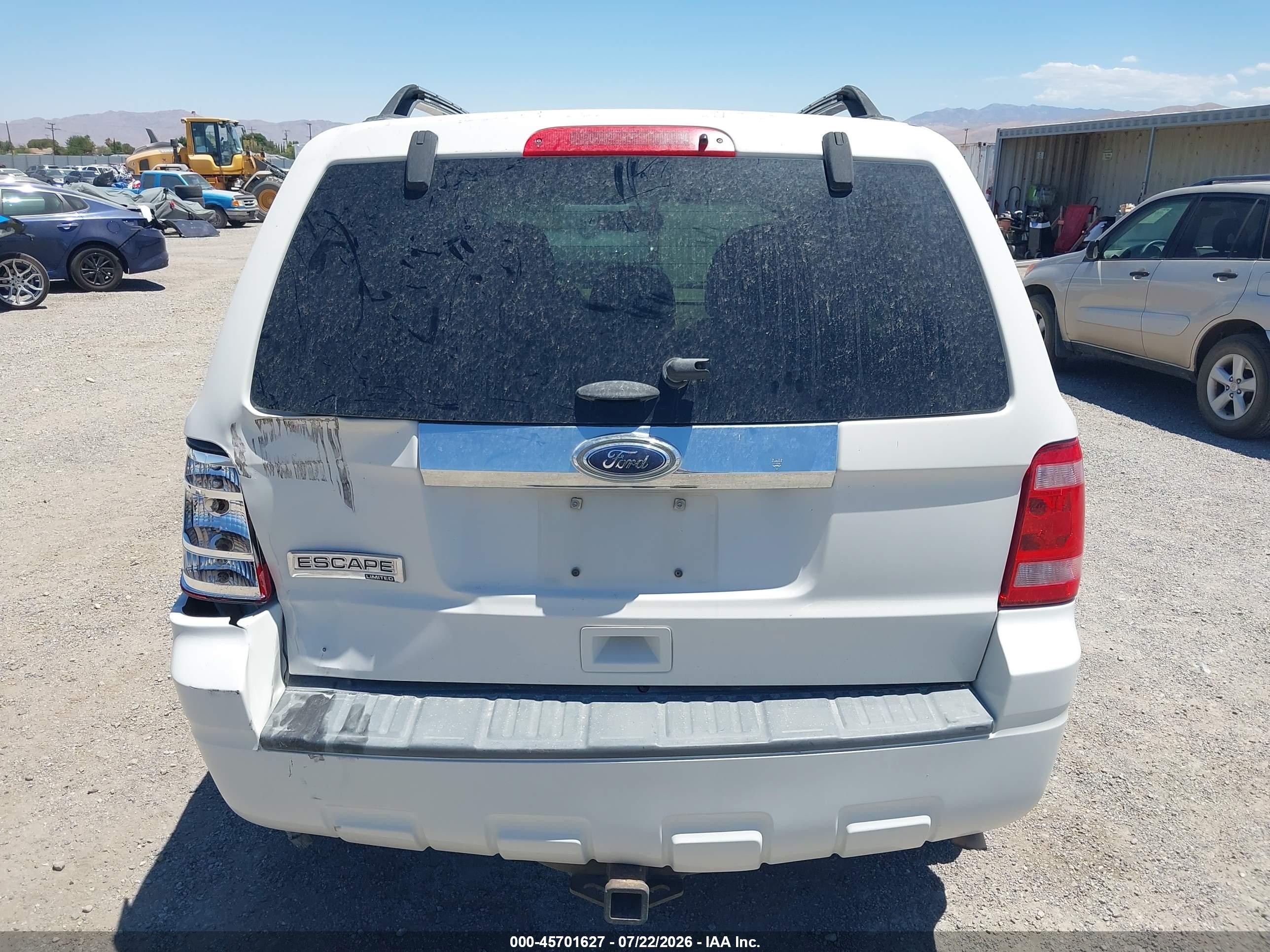 2012 Ford Escape Limited White vin: 1FMCU0E7XCKA65207