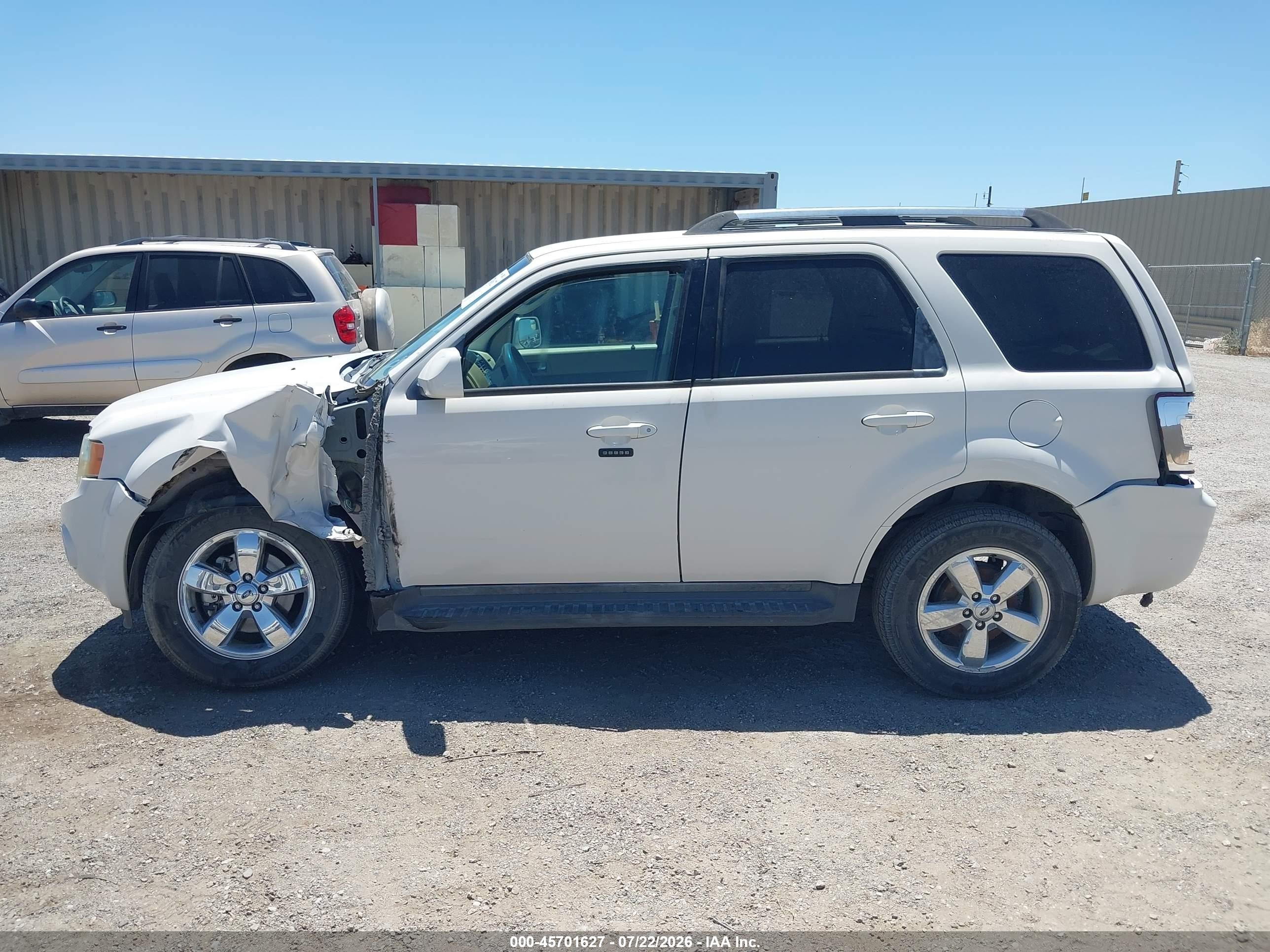 2012 Ford Escape Limited White vin: 1FMCU0E7XCKA65207