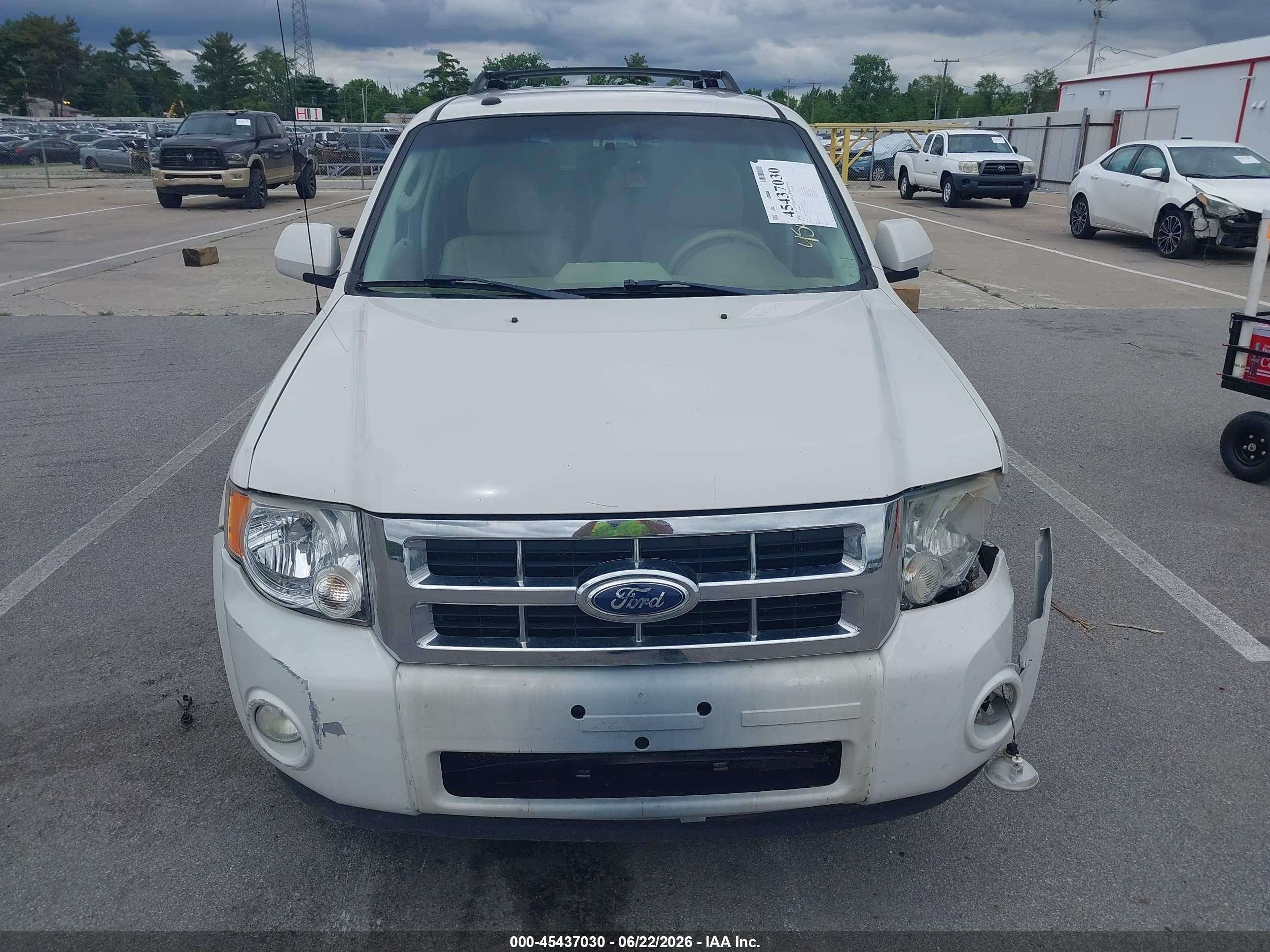 2012 Ford Escape Limited White vin: 1FMCU0E7XCKB06581