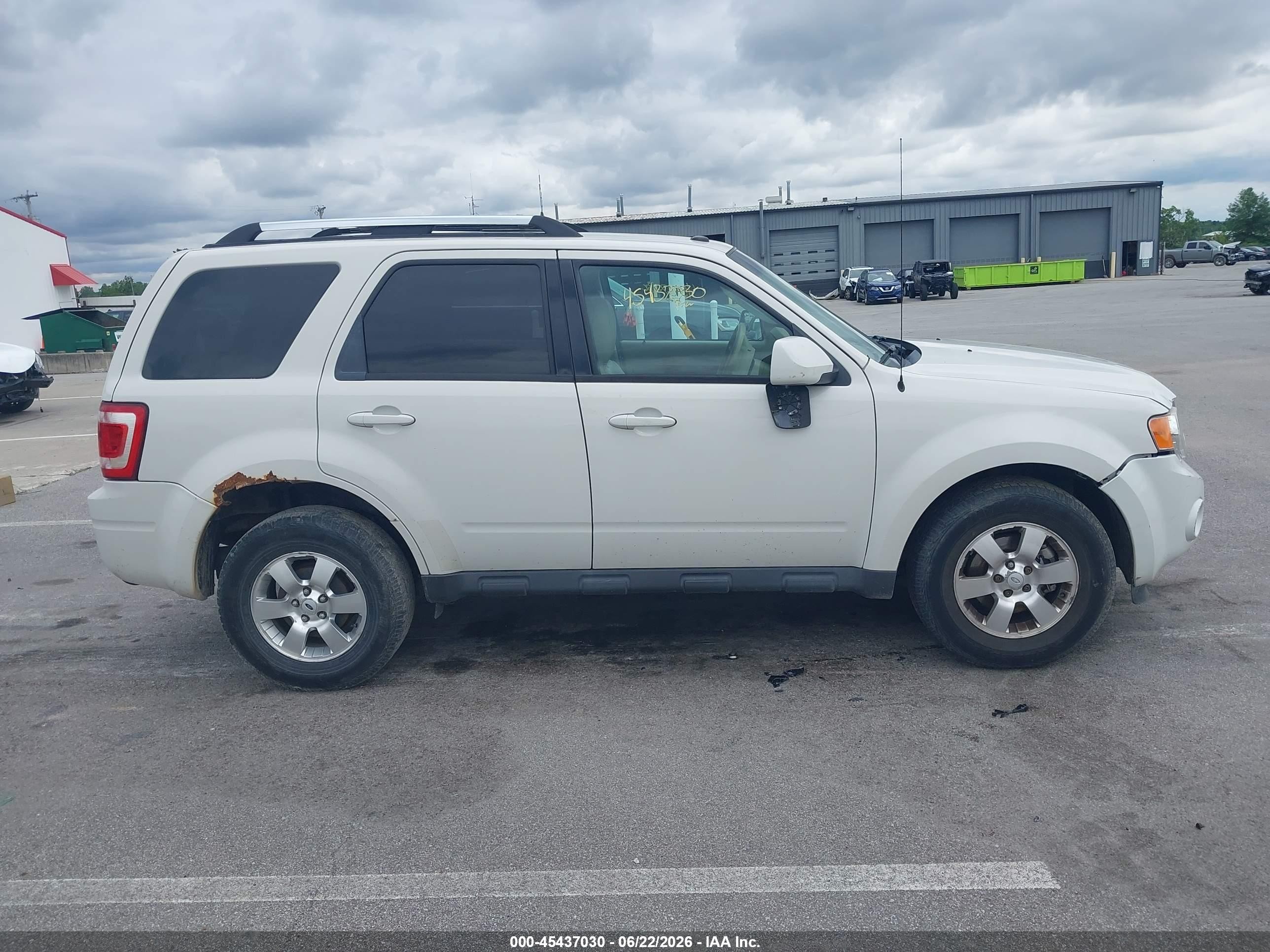 2012 Ford Escape Limited White vin: 1FMCU0E7XCKB06581