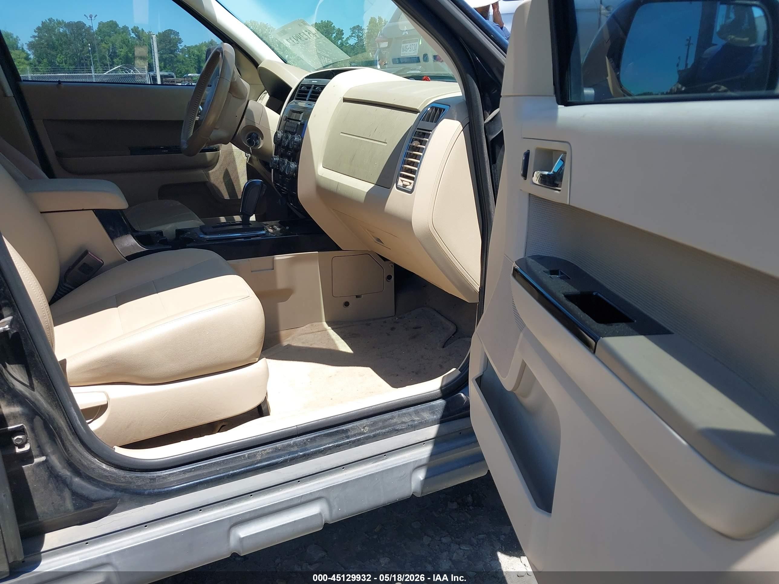 2010 Ford Escape Limited Tan vin: 1FMCU0EG0AKA69246