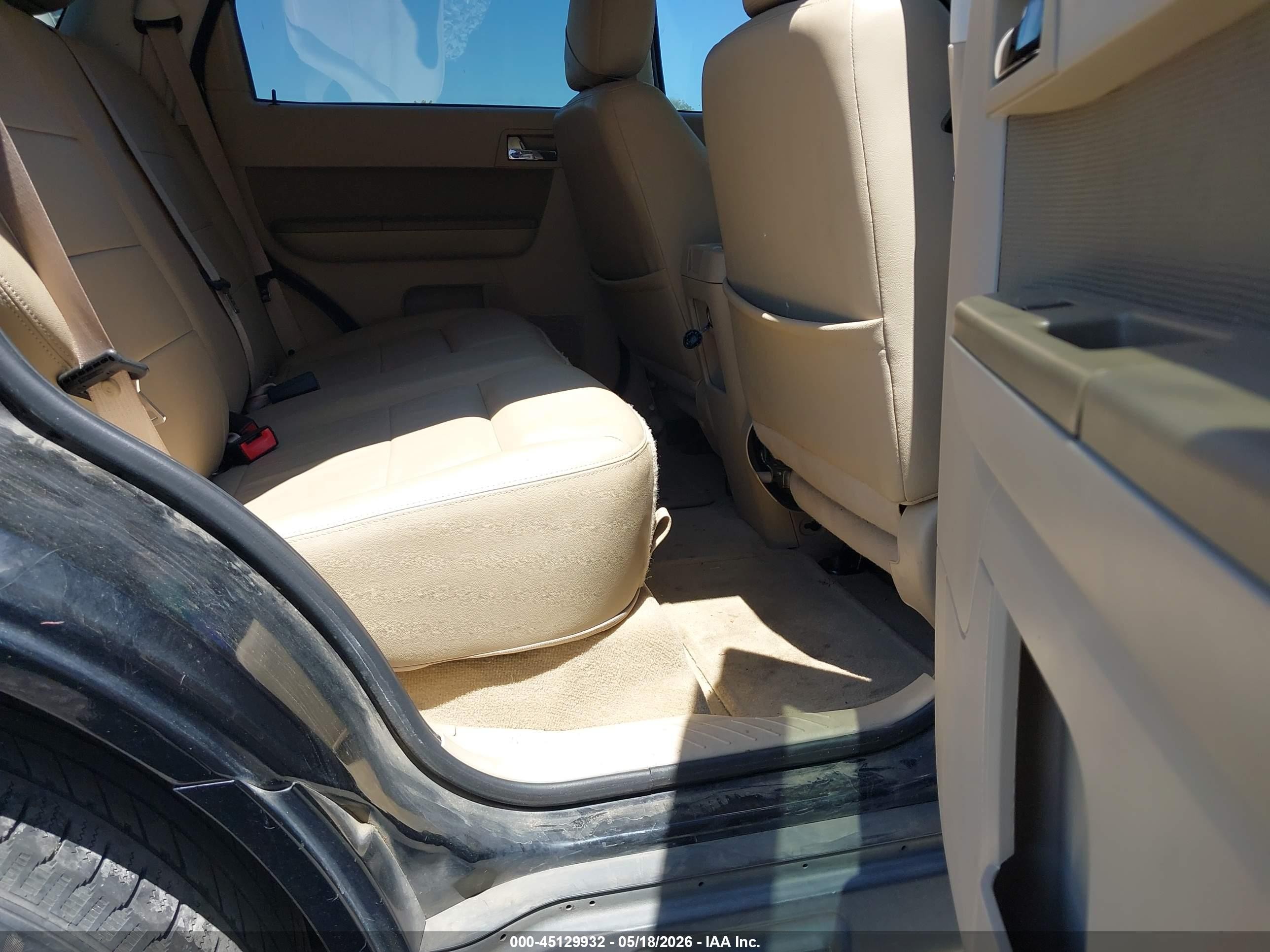 2010 Ford Escape Limited Tan vin: 1FMCU0EG0AKA69246