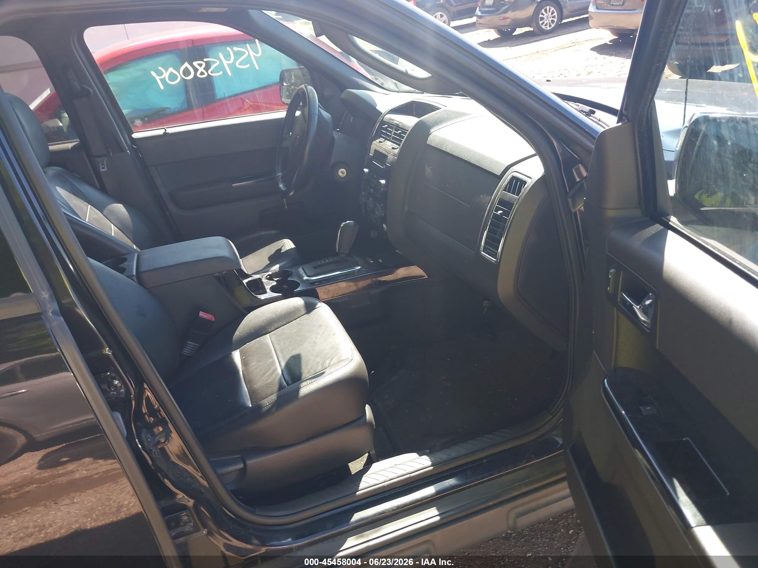 2011 Ford Escape Limited Black vin: 1FMCU0EG0BKA31825