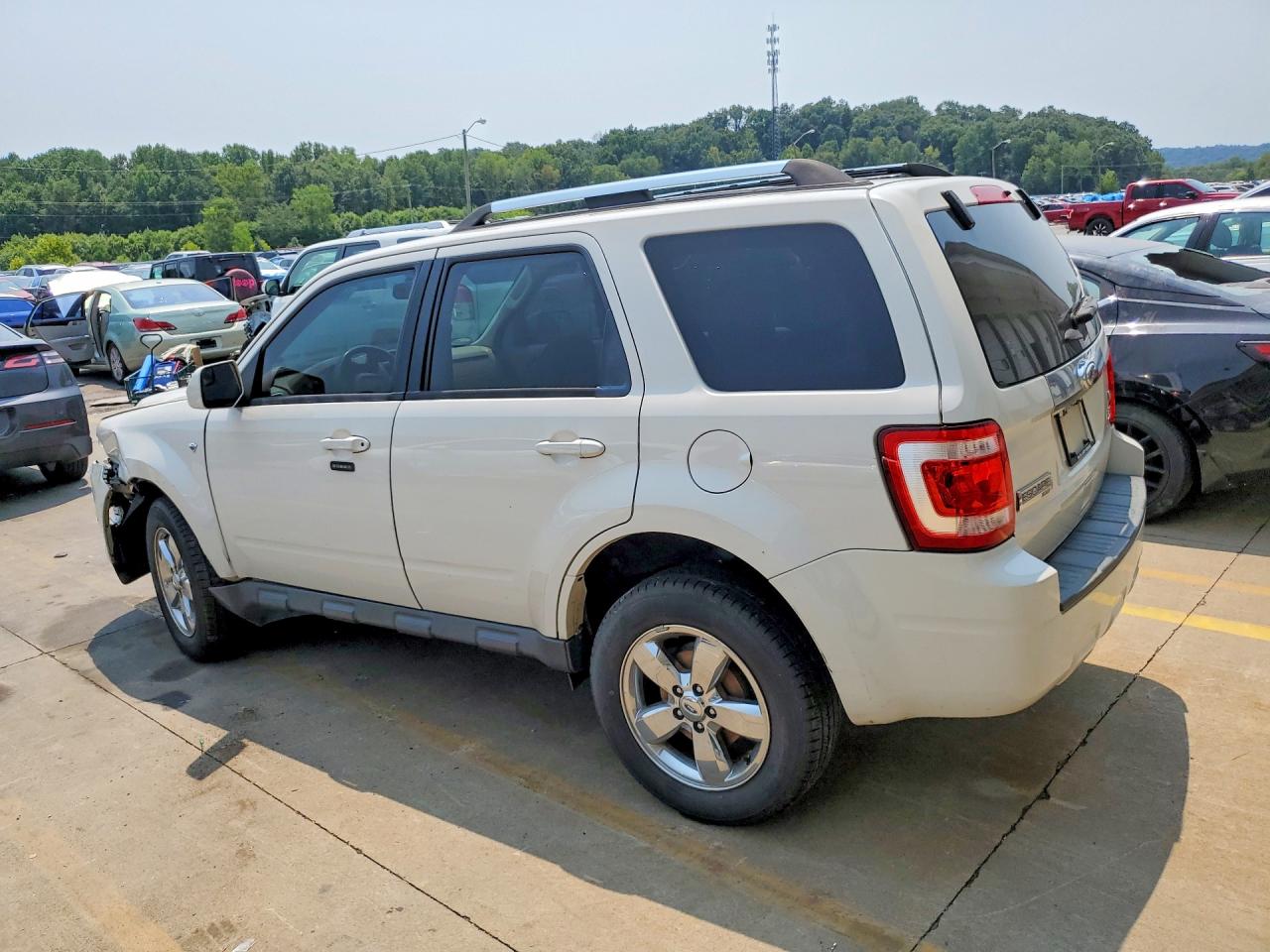 2011 Ford Escape Limited White vin: 1FMCU0EG0BKB83197