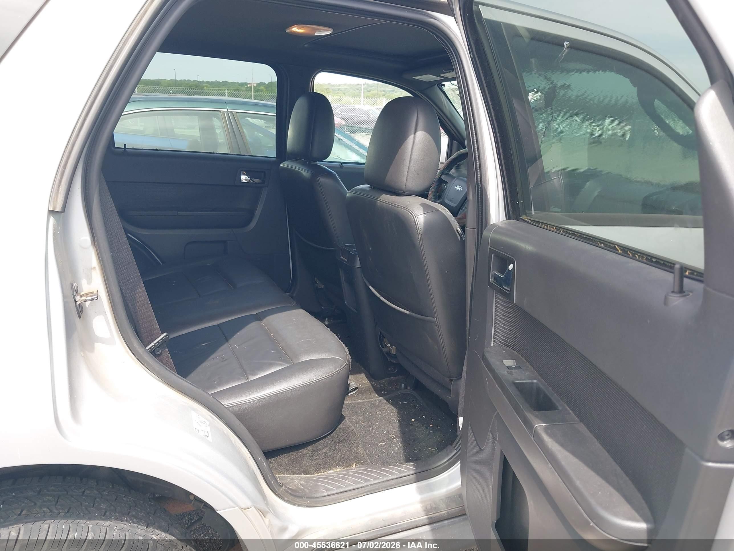 2011 Ford Escape Limited Silver vin: 1FMCU0EG0BKB90585