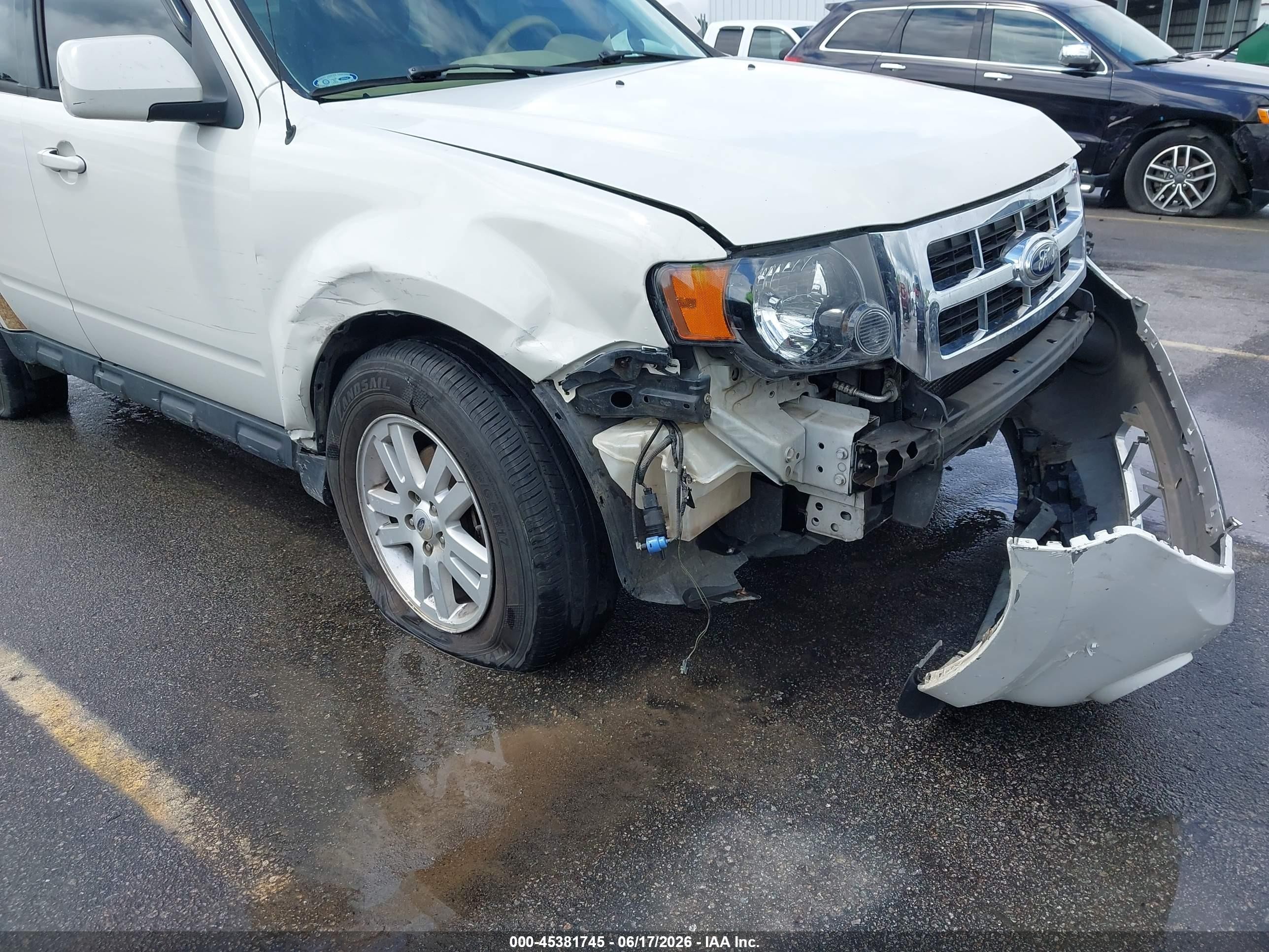 2011 Ford Escape Limited Белый vin: 1FMCU0EG1BKC28129