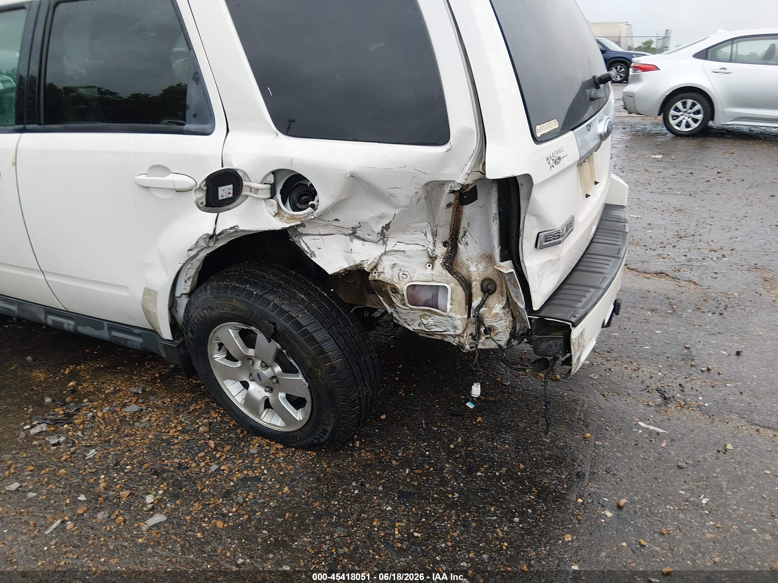 2011 Ford Escape Limited White vin: 1FMCU0EG1BKC40121