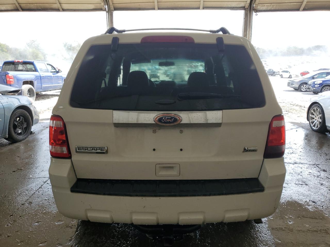 2011 Ford Escape Limited White vin: 1FMCU0EG1BKC69196