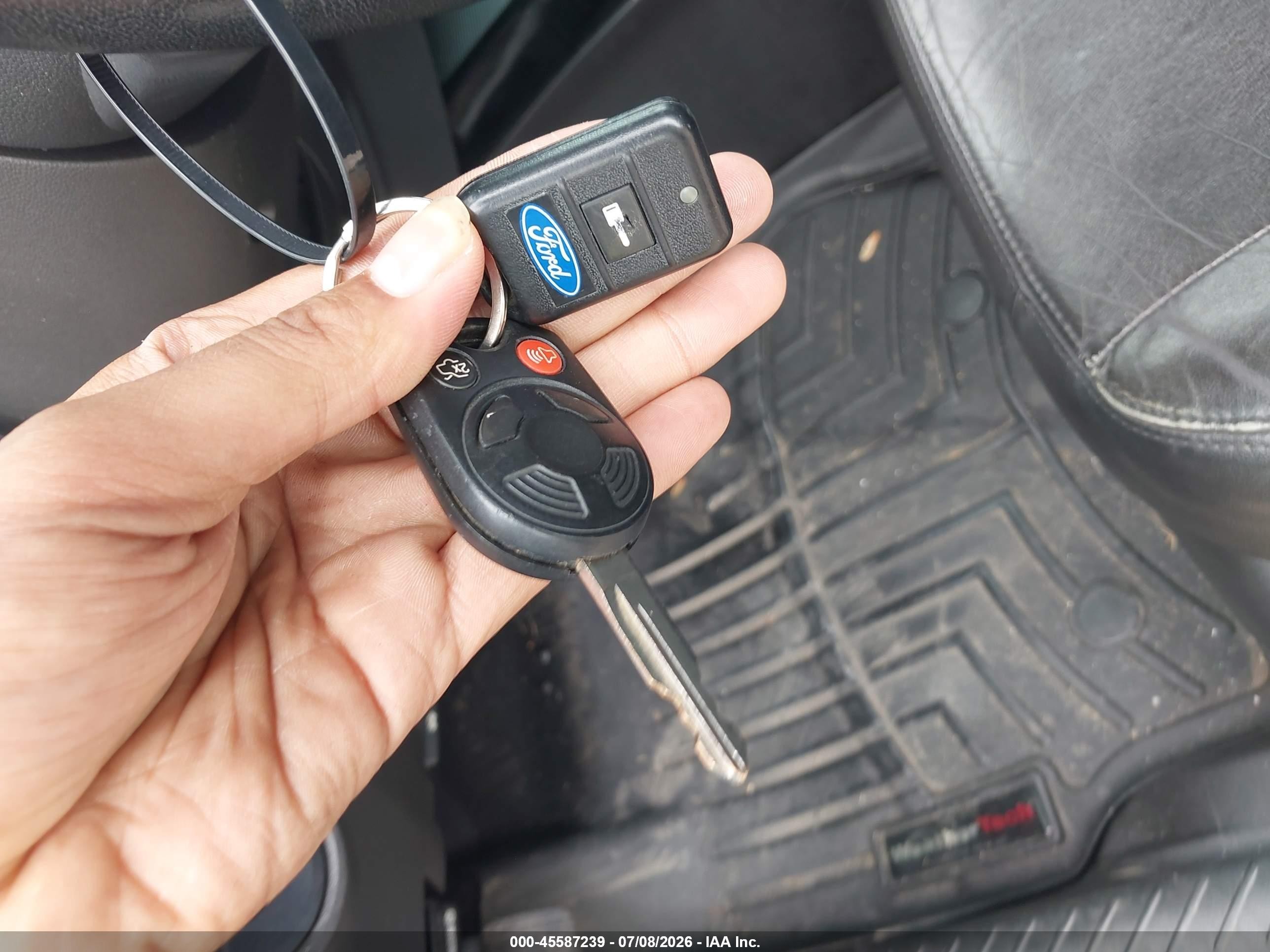 2012 Ford Escape Limited Черный vin: 1FMCU0EG1CKC61763