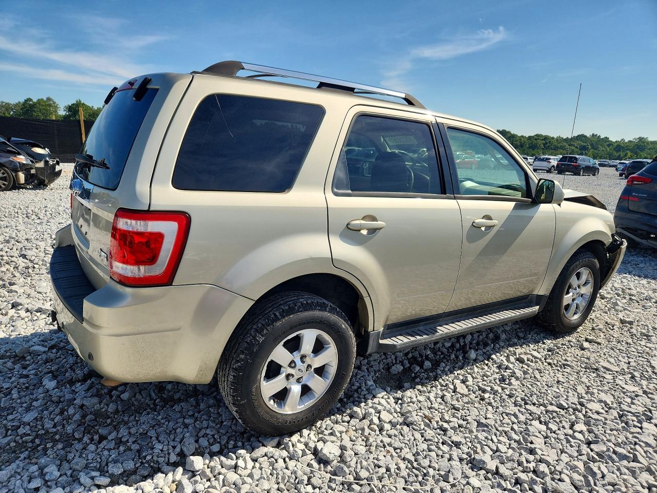 2010 Ford Escape Limited Silver vin: 1FMCU0EG2AKA43103