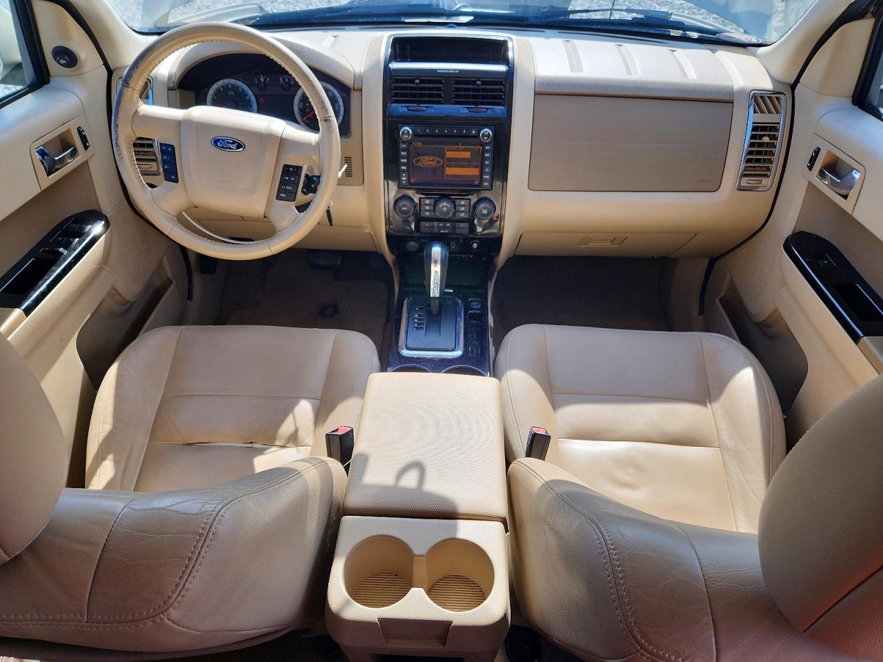 2010 Ford Escape Limited Silver vin: 1FMCU0EG2AKA43103
