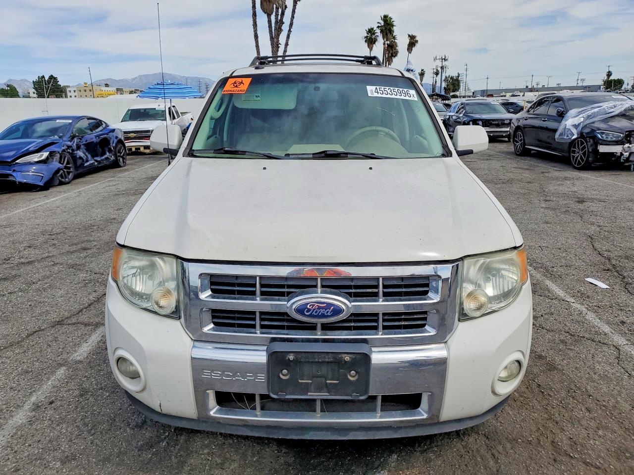 2010 Ford Escape Limited White vin: 1FMCU0EG2AKD10014
