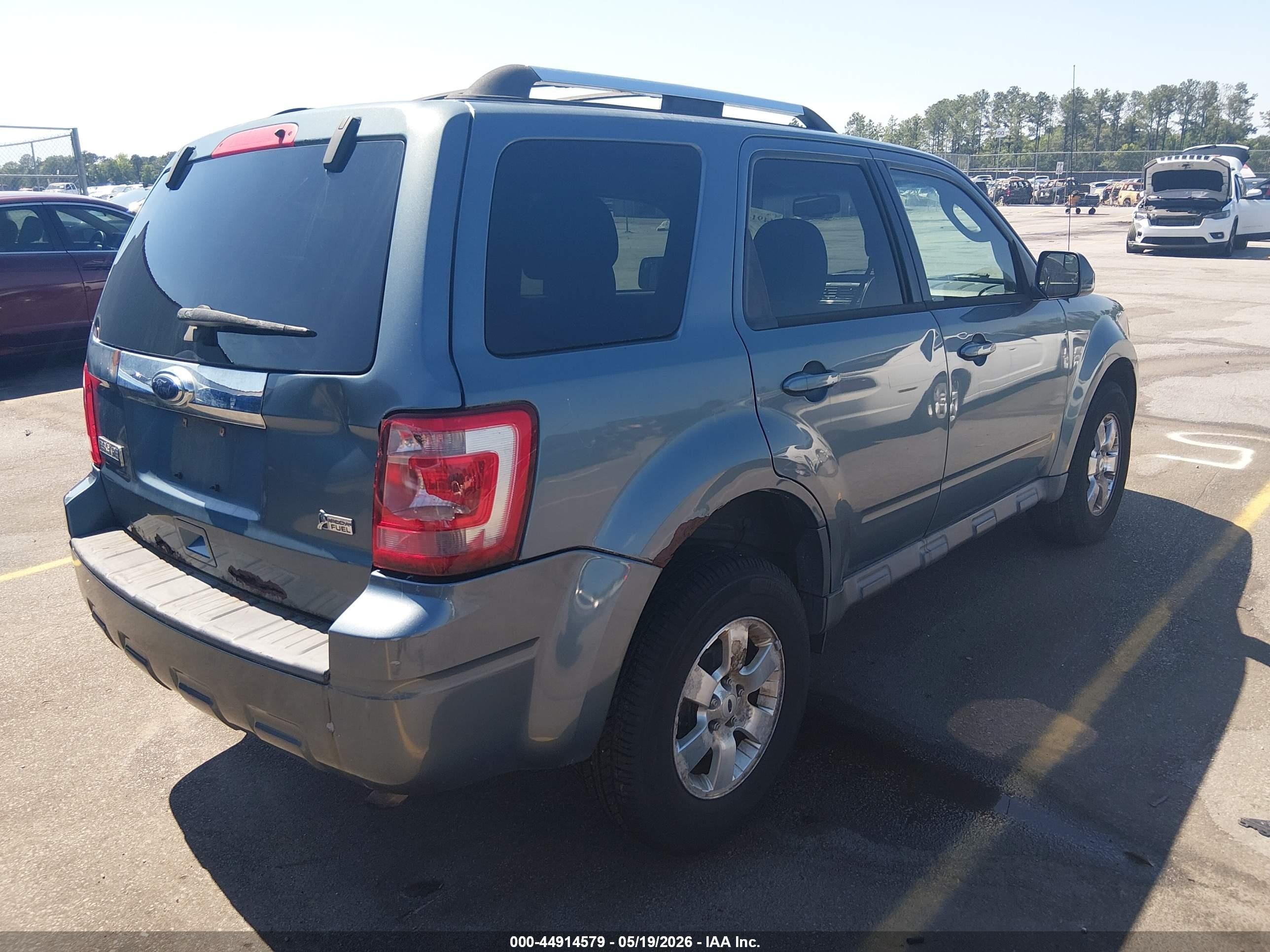 2010 Ford Escape Limited Blue vin: 1FMCU0EG2AKD10174
