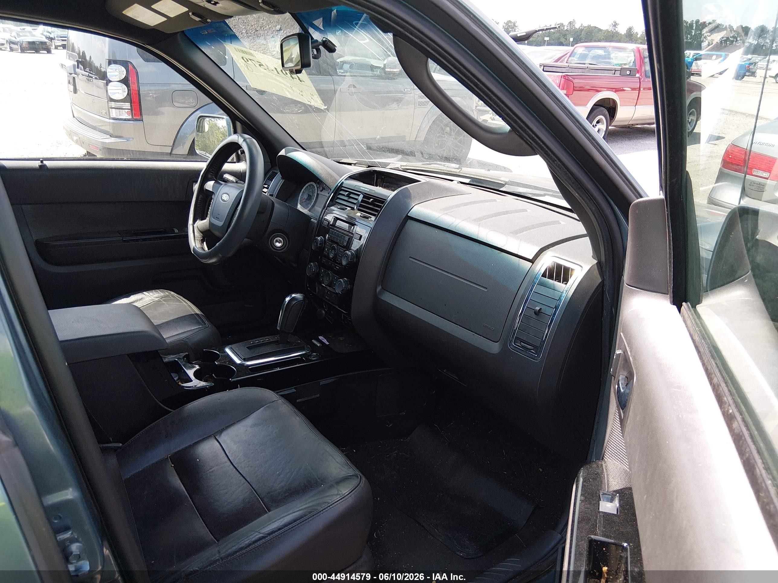 2010 Ford Escape Limited Blue vin: 1FMCU0EG2AKD10174