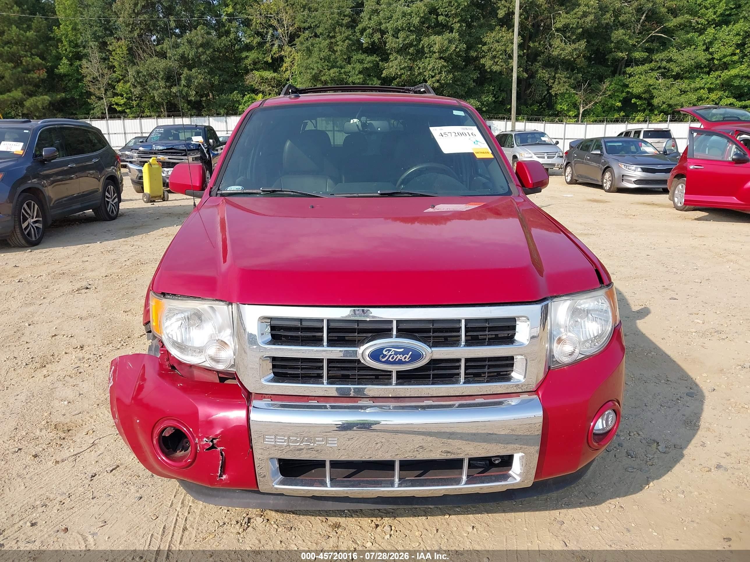 2011 Ford Escape Limited Red vin: 1FMCU0EG2BKB84920