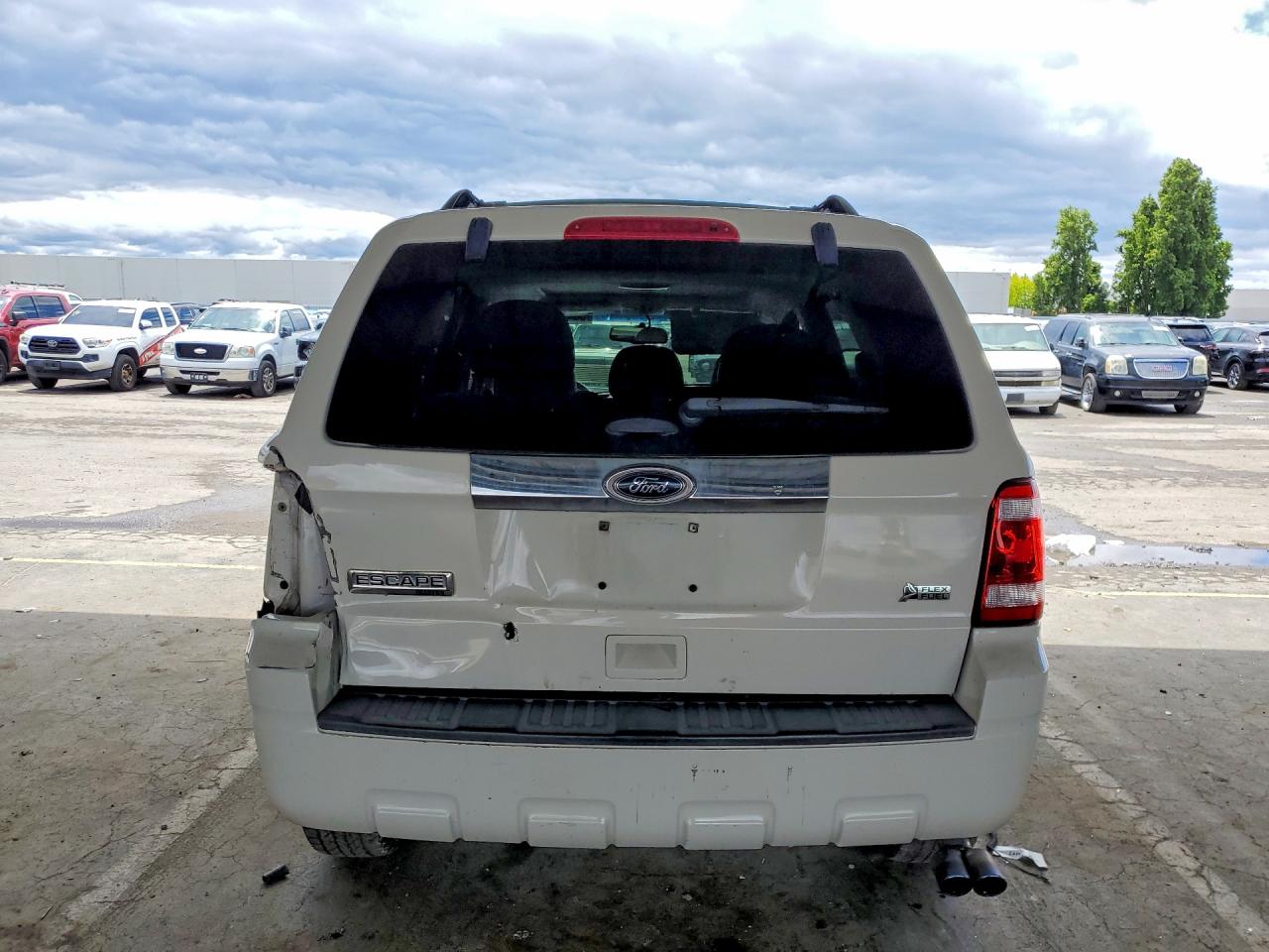 2012 Ford Escape Limited White vin: 1FMCU0EG2CKA24540