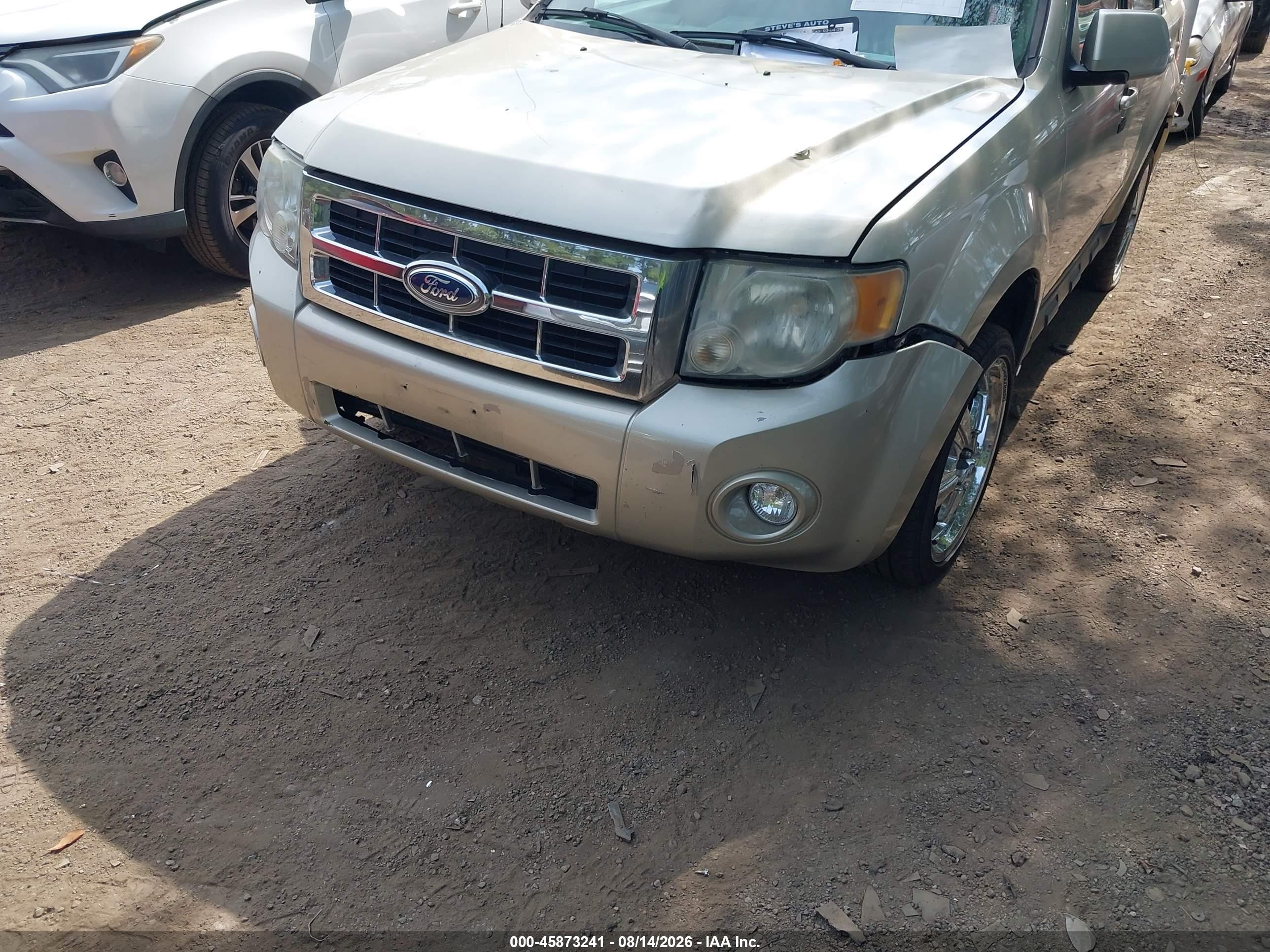 2012 Ford Escape Limited Золотой vin: 1FMCU0EG2CKC16993