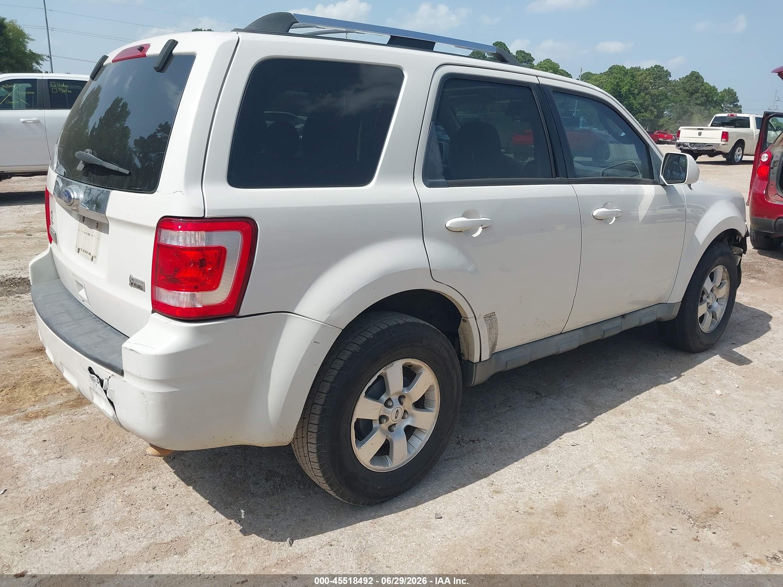 2010 Ford Escape Limited White vin: 1FMCU0EG3AKA30554