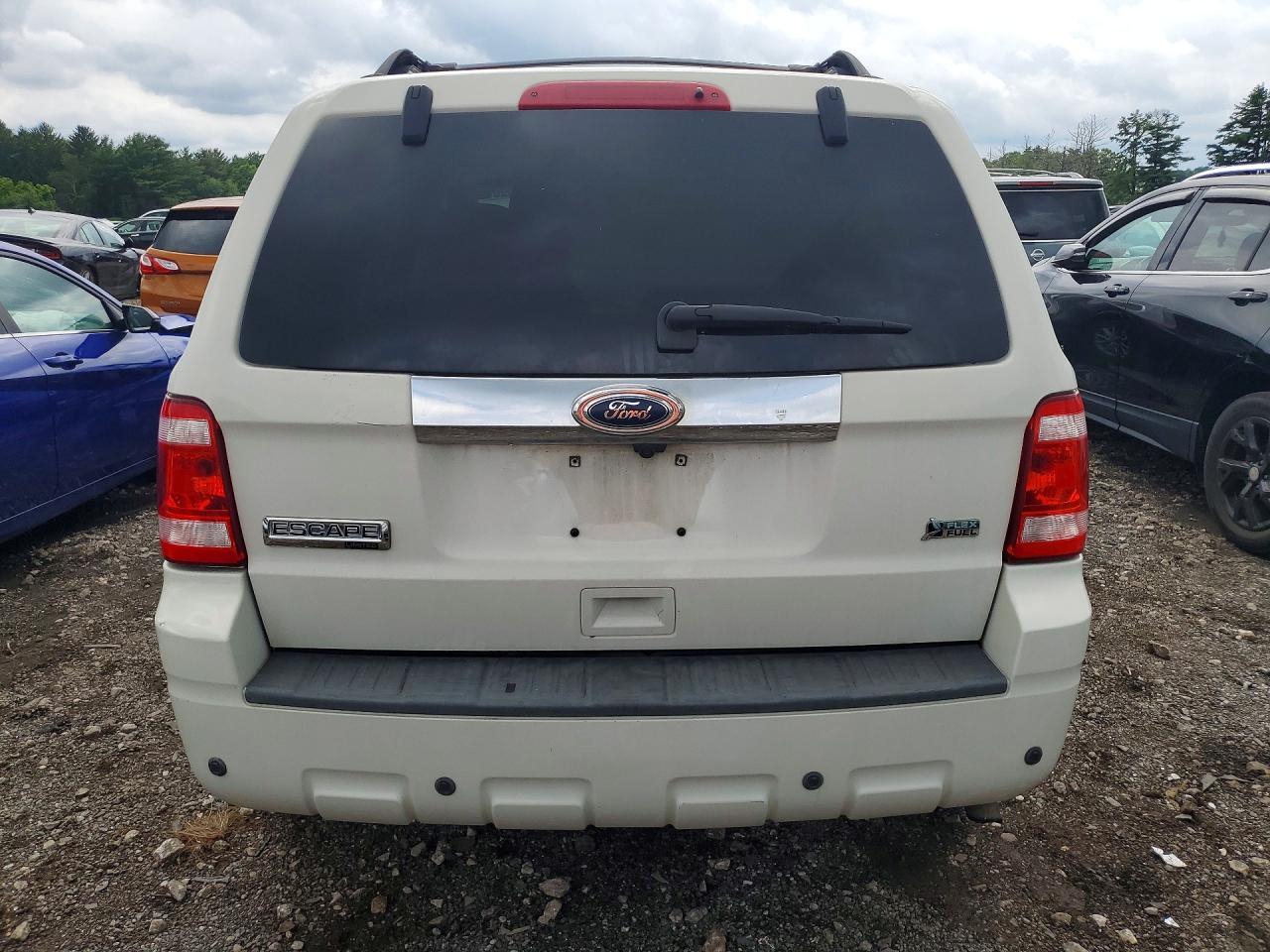 2010 Ford Escape Limited White vin: 1FMCU0EG3AKB95746