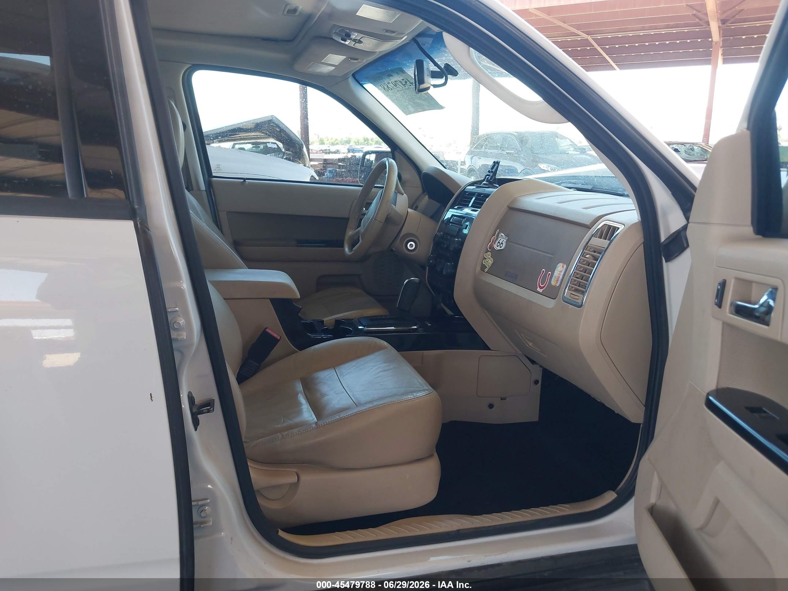 2012 Ford Escape Limited White vin: 1FMCU0EG3CKB04705