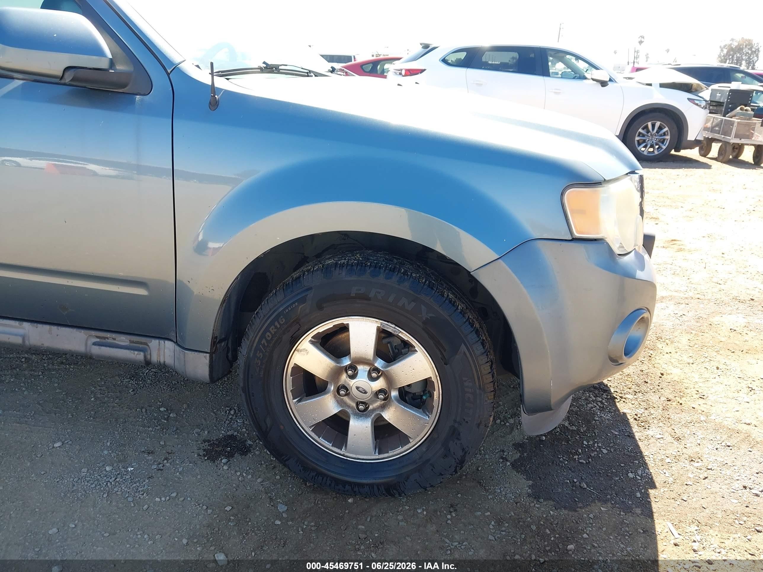 2011 Ford Escape Limited Light Blue vin: 1FMCU0EG4BKA08290
