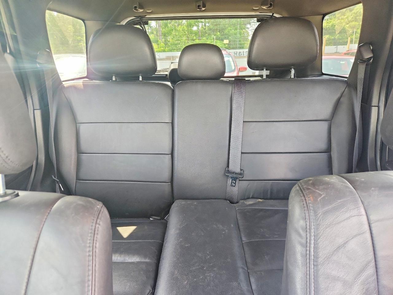 2011 Ford Escape Limited White vin: 1FMCU0EG4BKA71793