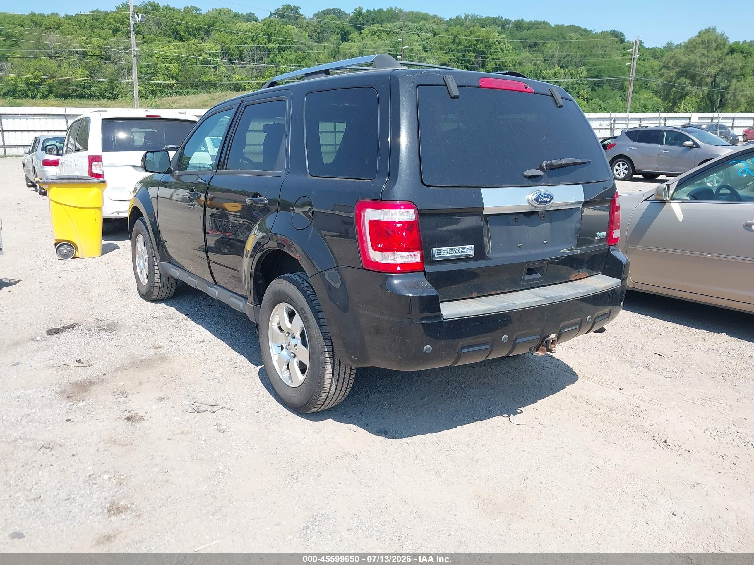 2011 Ford Escape Limited Черный vin: 1FMCU0EG4BKB72557