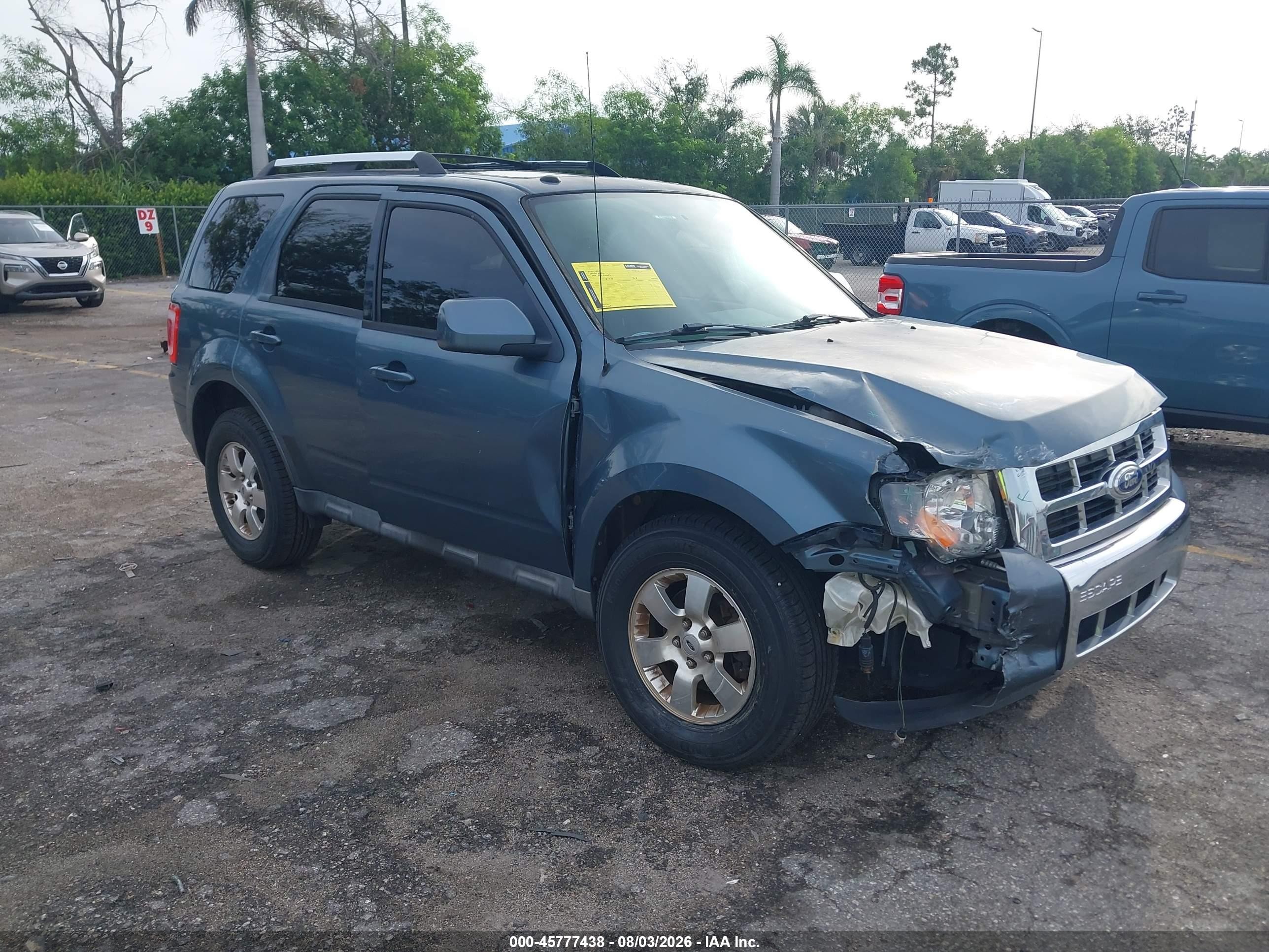 2012 Ford Escape Limited Blue vin: 1FMCU0EG4CKA03804