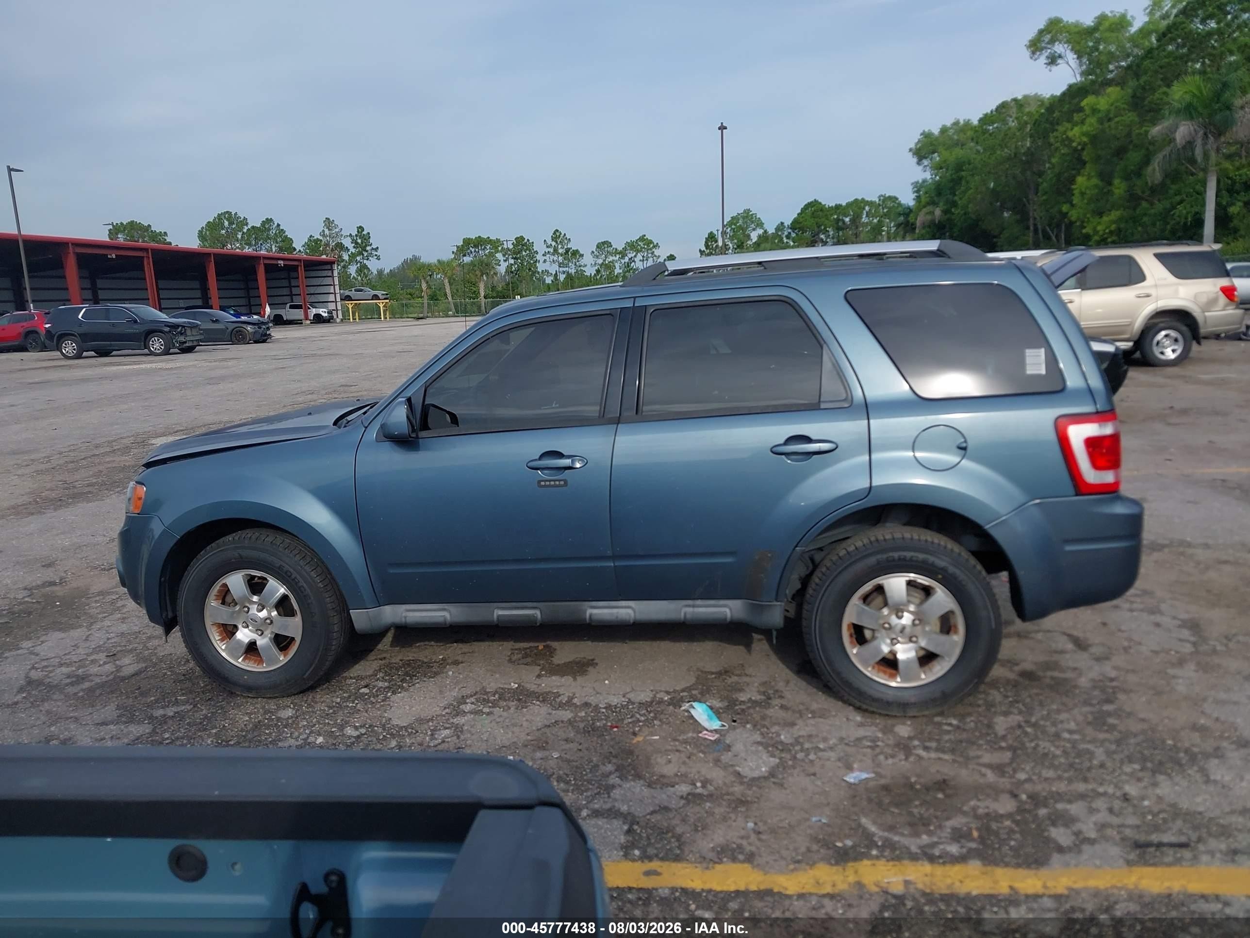 2012 Ford Escape Limited Blue vin: 1FMCU0EG4CKA03804