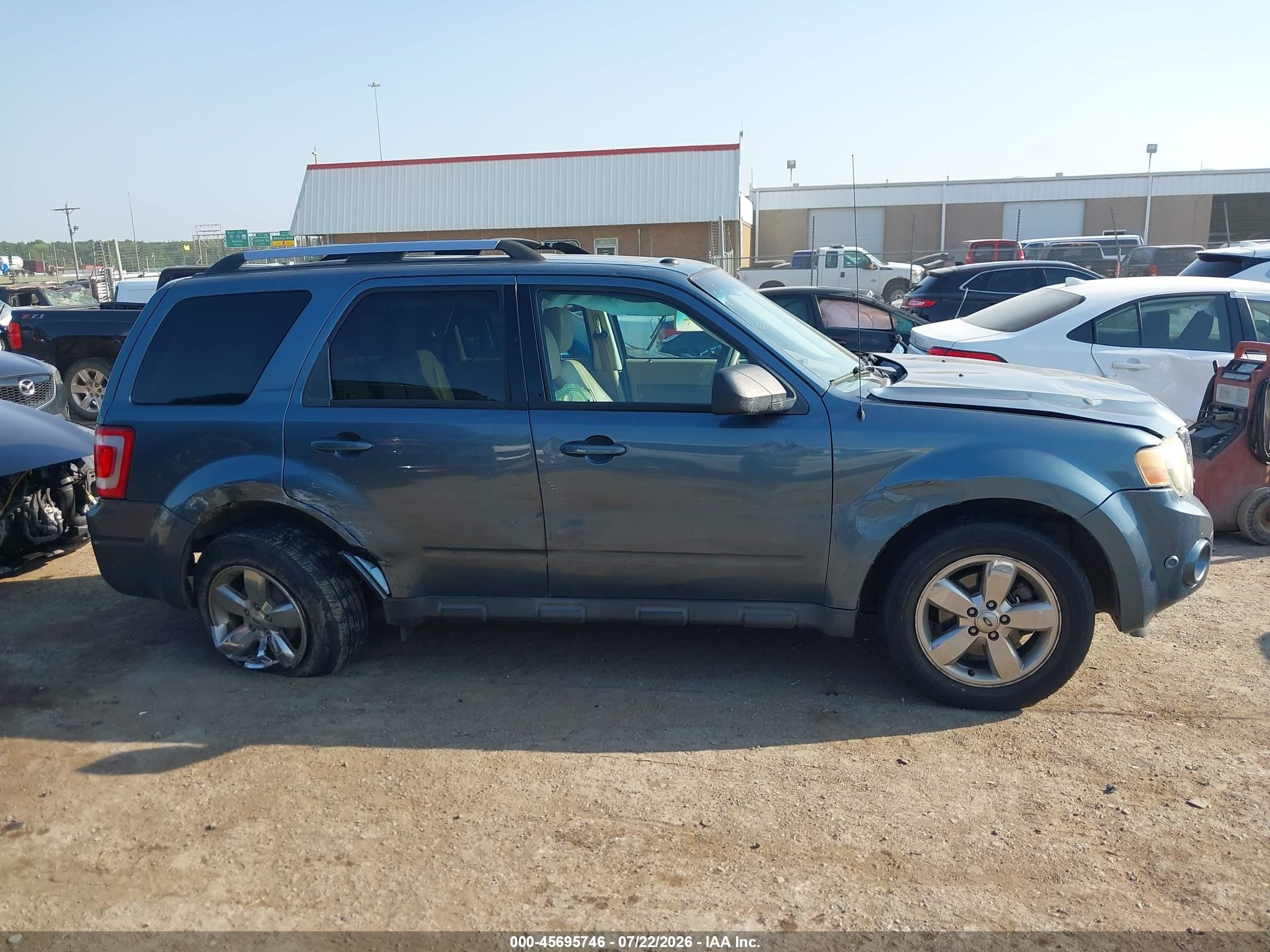 2011 Ford Escape Limited Синий vin: 1FMCU0EG5BKA81202