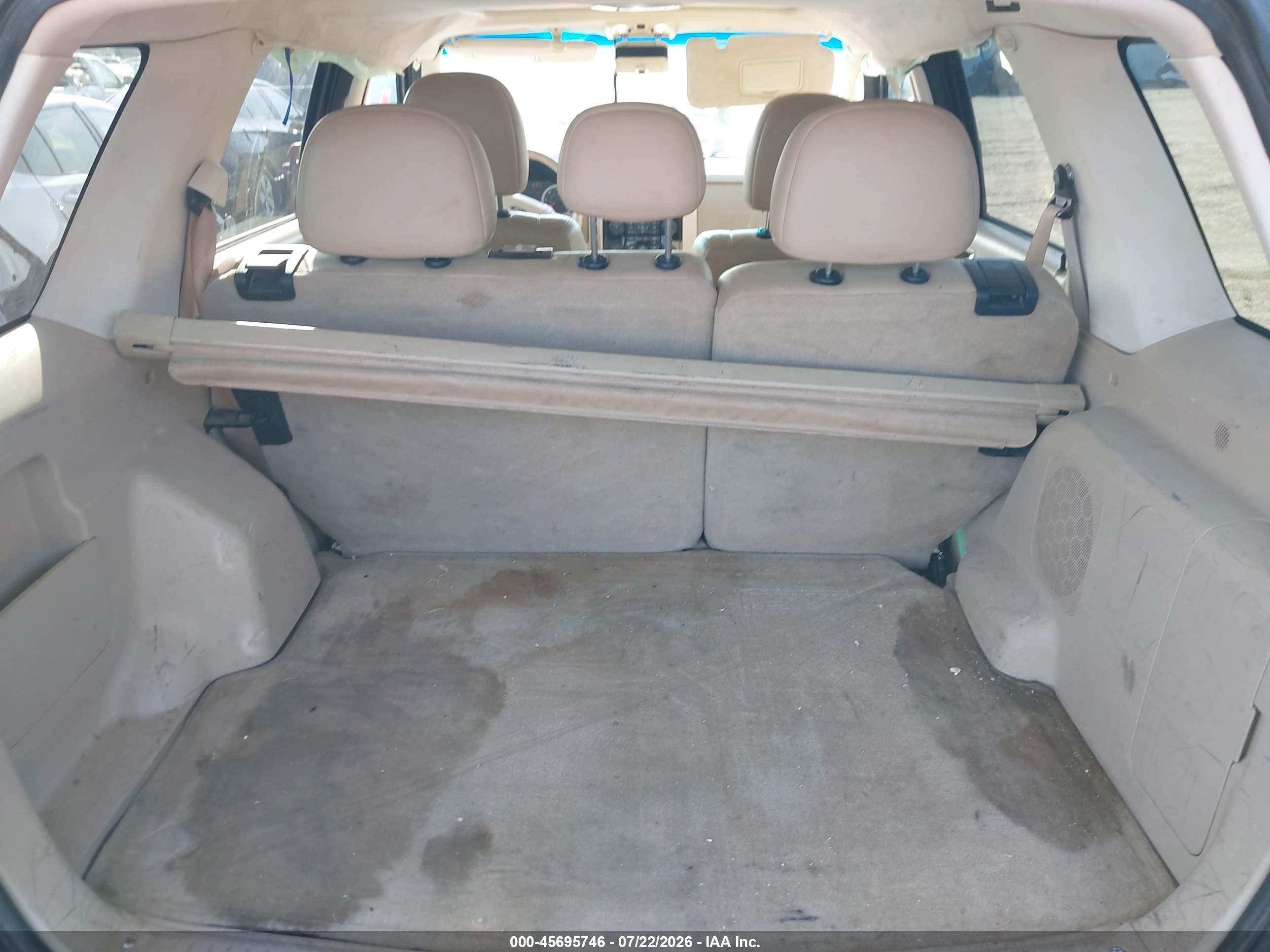 2011 Ford Escape Limited Синий vin: 1FMCU0EG5BKA81202