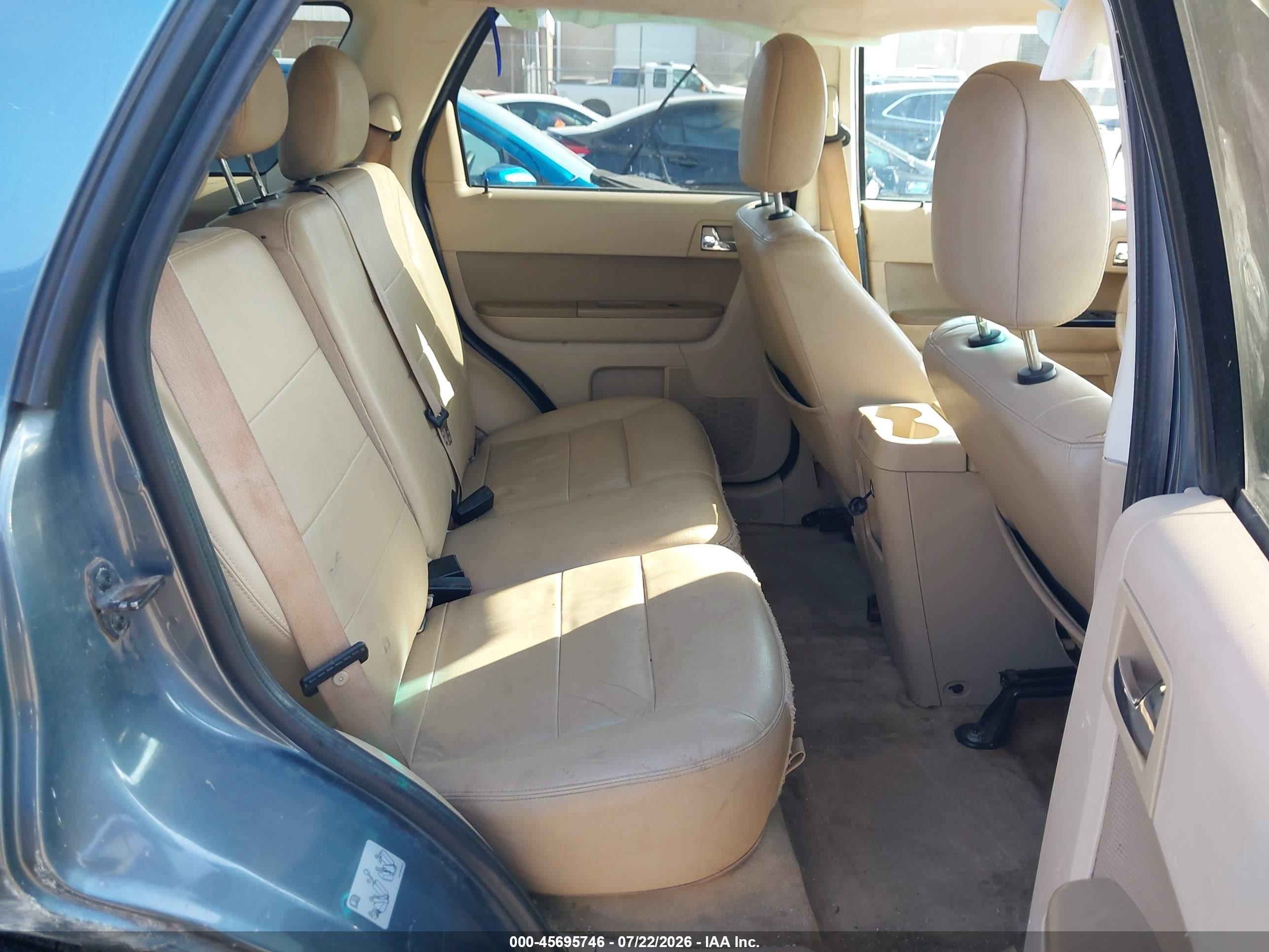 2011 Ford Escape Limited Синий vin: 1FMCU0EG5BKA81202