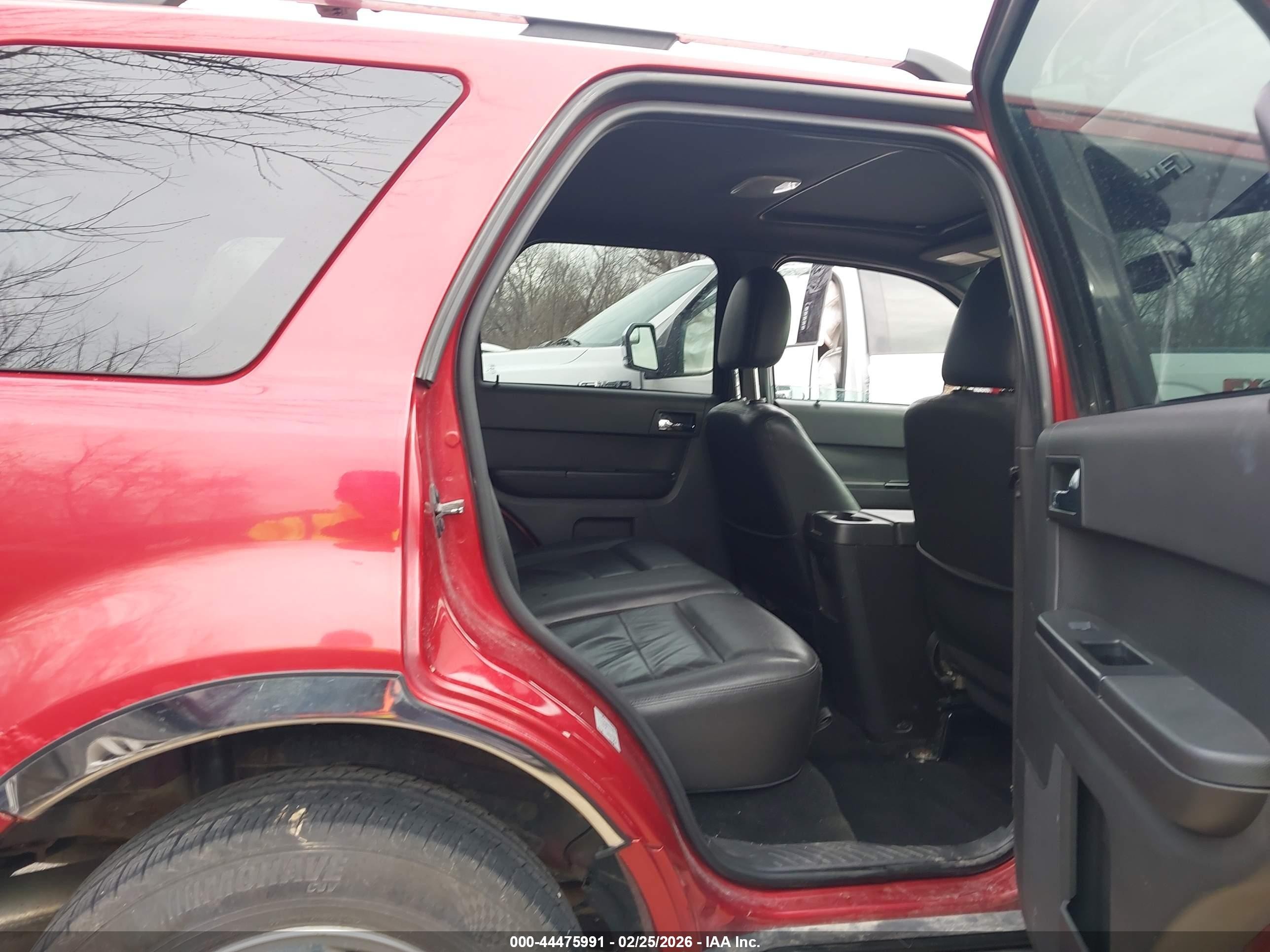 2012 Ford Escape Limited Красный vin: 1FMCU0EG5CKA49951