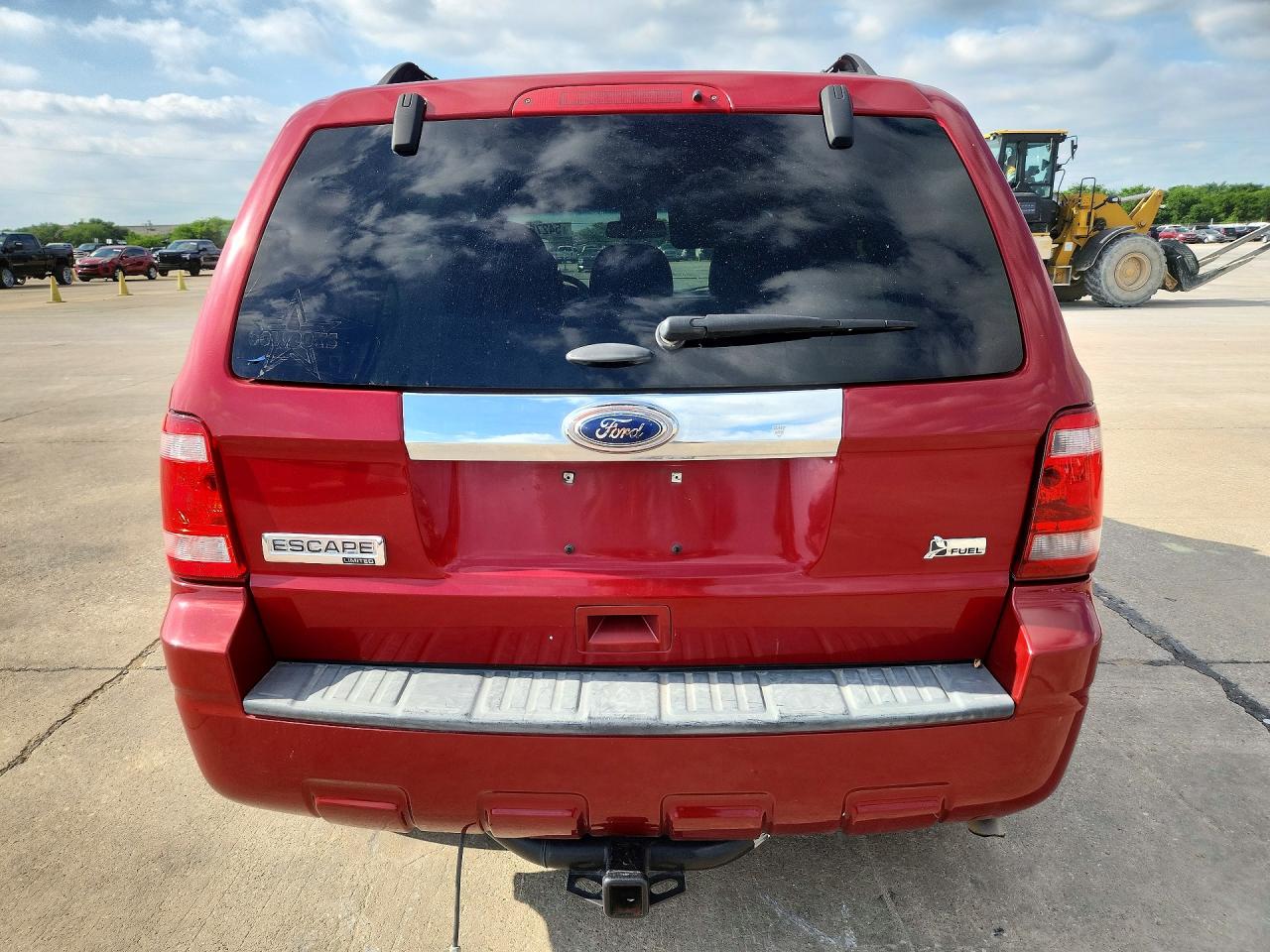 2011 Ford Escape Limited Red vin: 1FMCU0EG6BKB48471