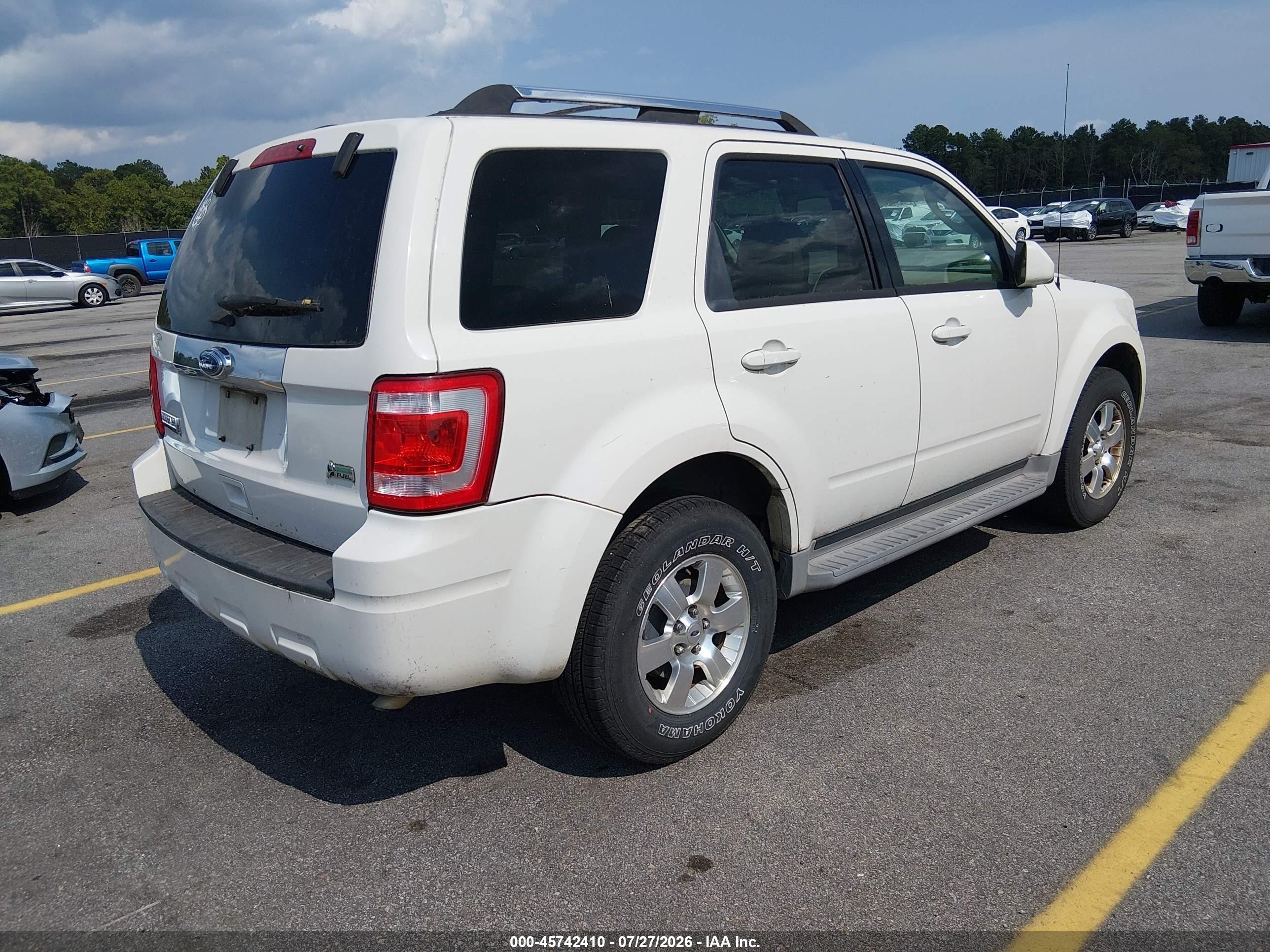 2011 Ford Escape Limited White vin: 1FMCU0EG6BKB51029