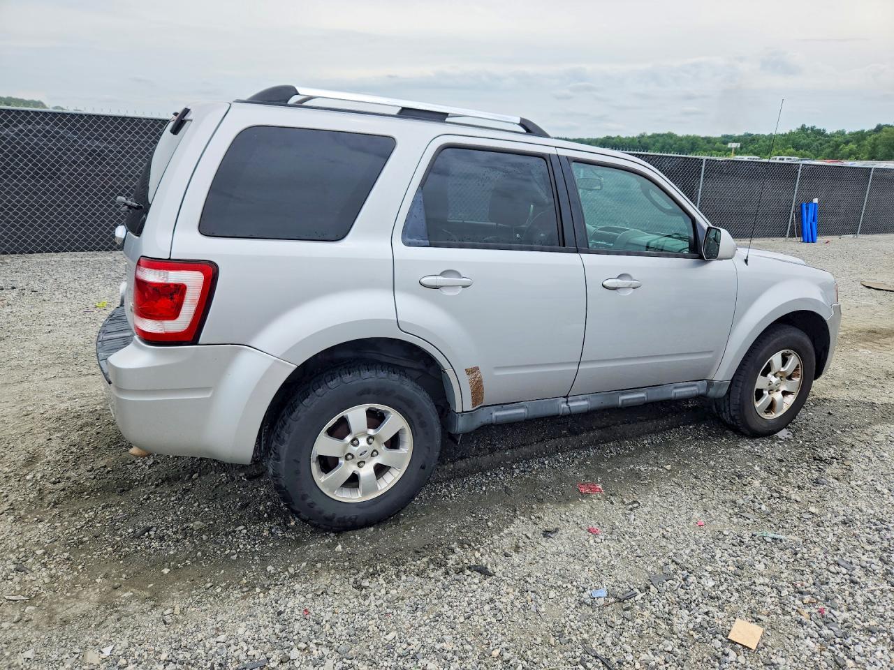2011 Ford Escape Limited Silver vin: 1FMCU0EG6BKB95581