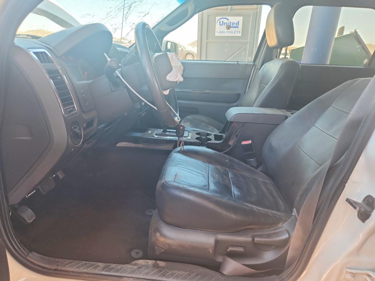 2011 Ford Escape Limited White vin: 1FMCU0EG6BKC42351