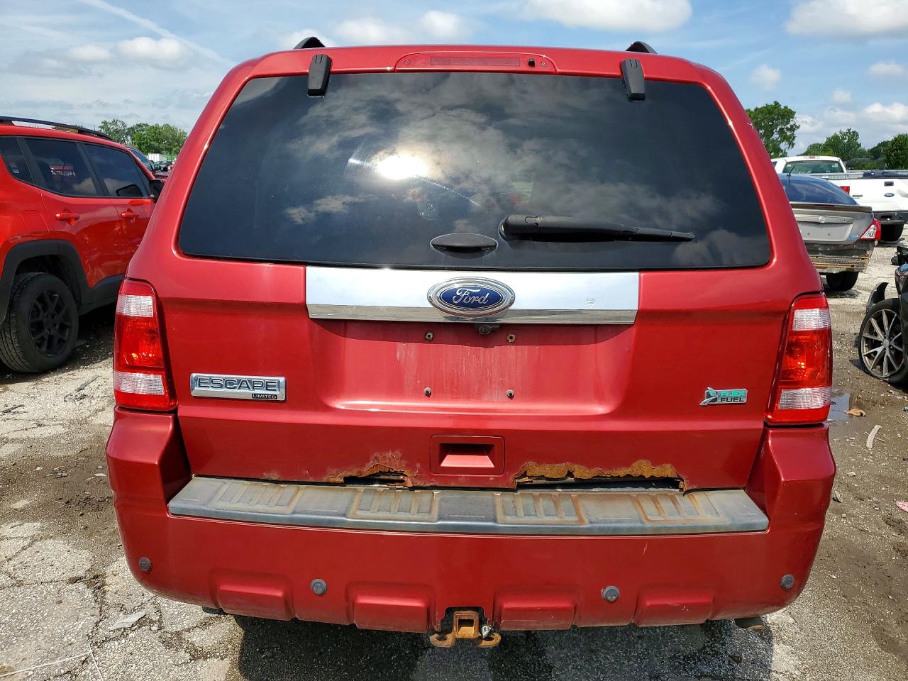 2012 Ford Escape Limited Red vin: 1FMCU0EG6CKC14678