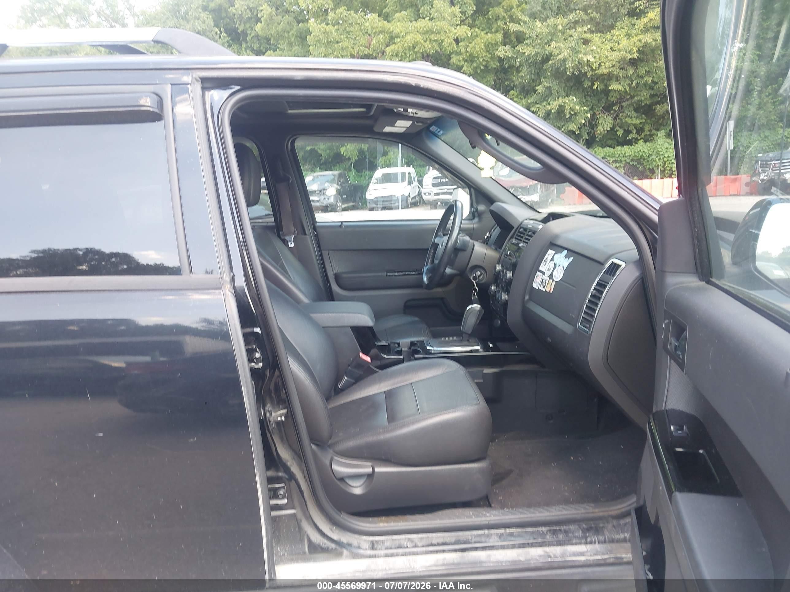 2010 Ford Escape Limited Black vin: 1FMCU0EG7AKC47296