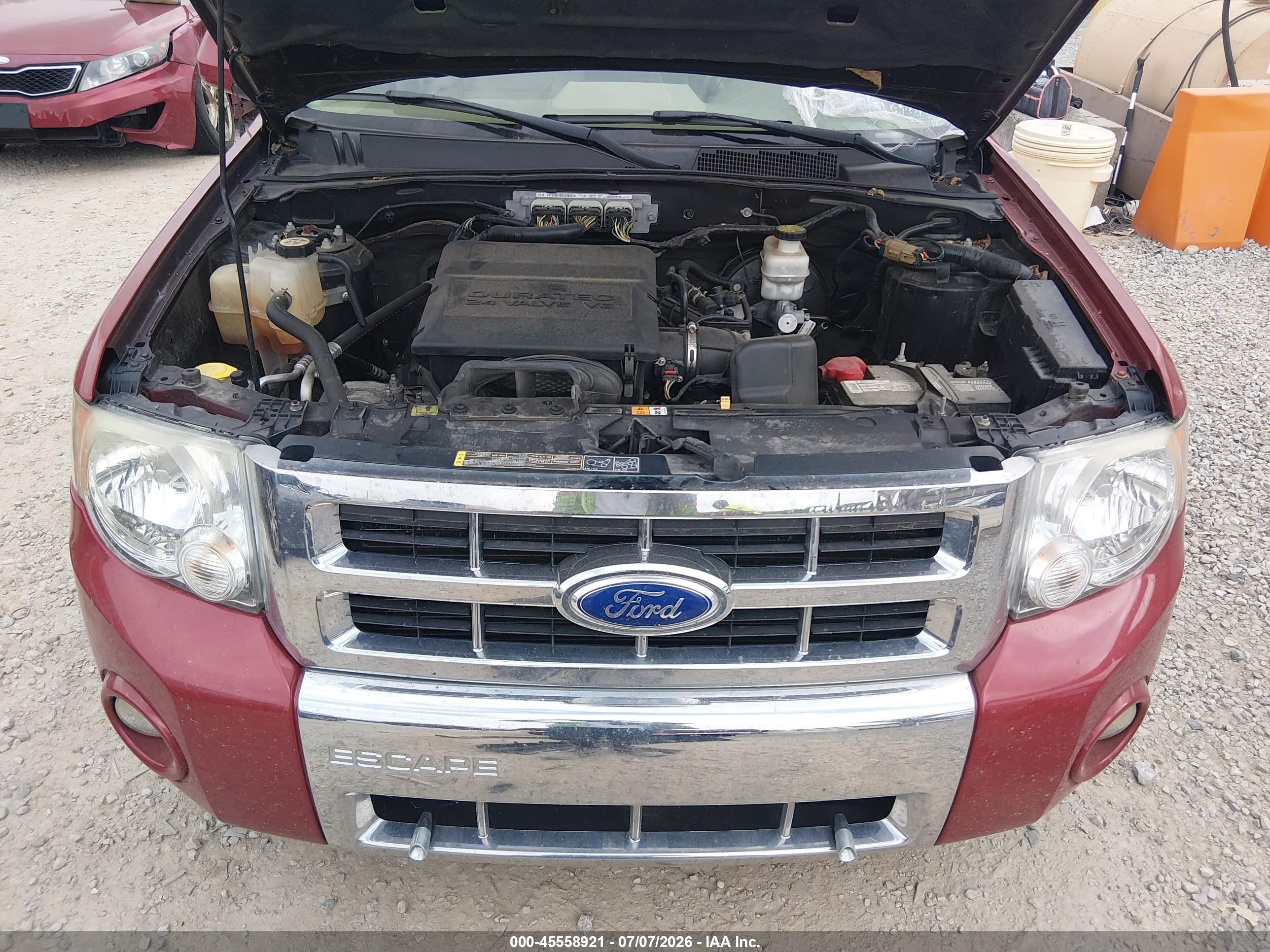 2011 Ford Escape Limited Красный vin: 1FMCU0EG7BKC16048