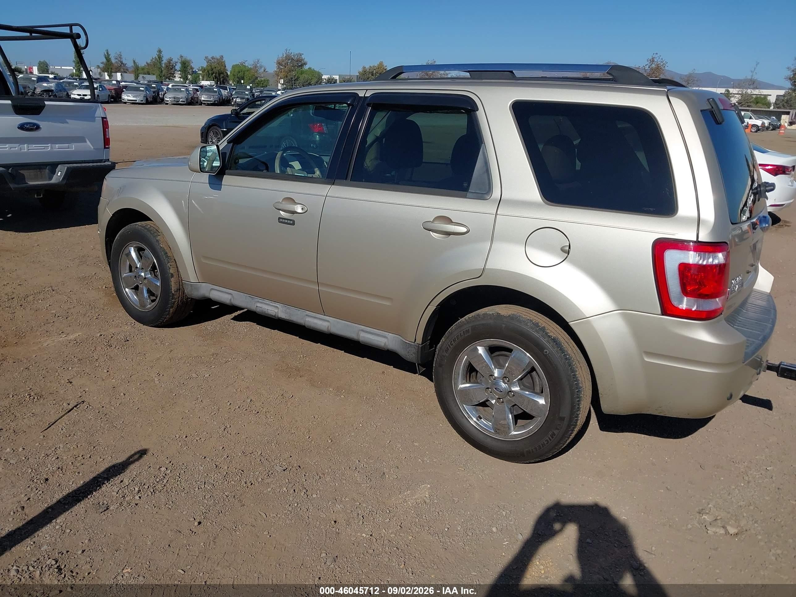 2010 Ford Escape Limited Tan vin: 1FMCU0EG8AKC06885