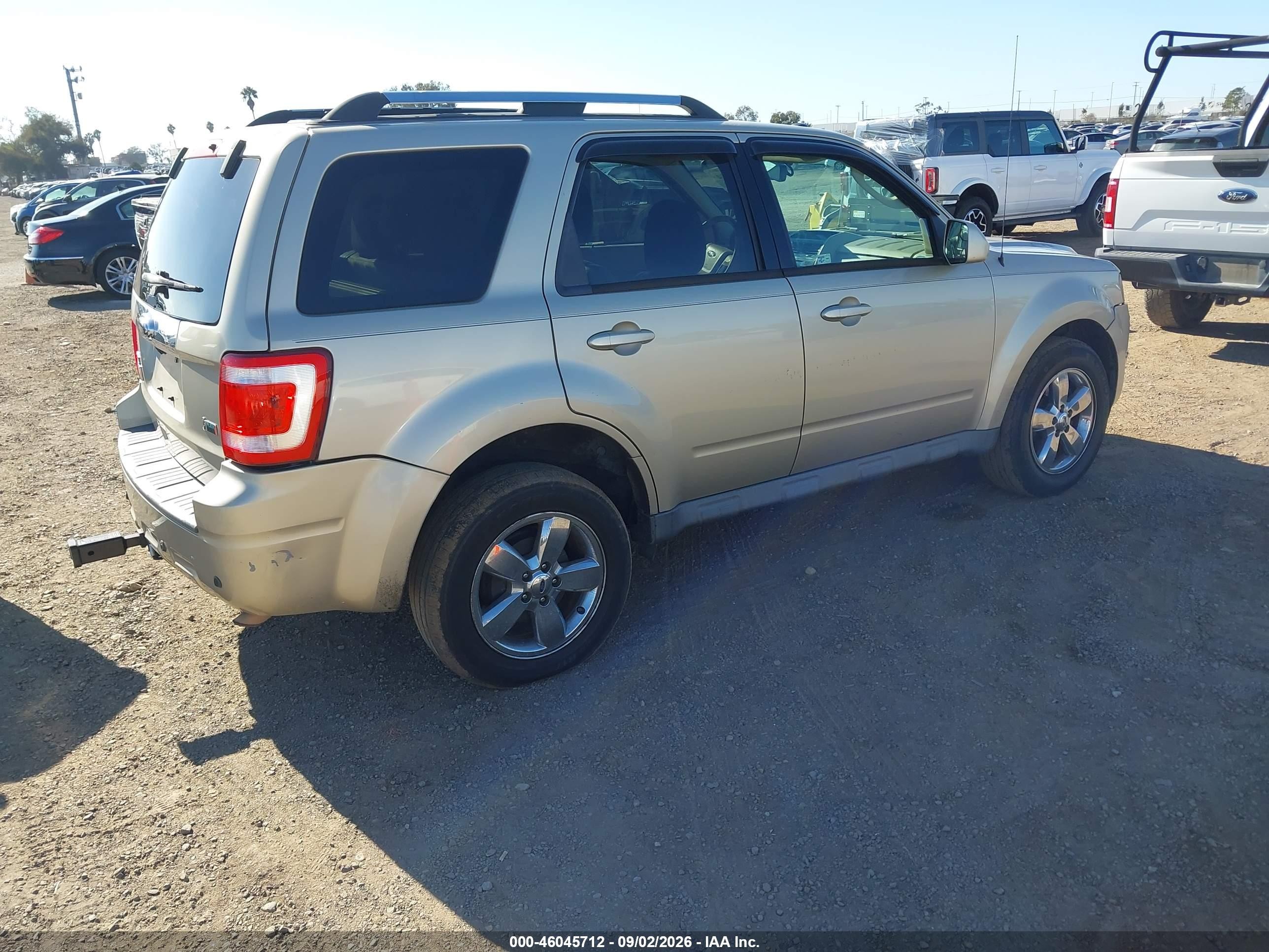 2010 Ford Escape Limited Tan vin: 1FMCU0EG8AKC06885