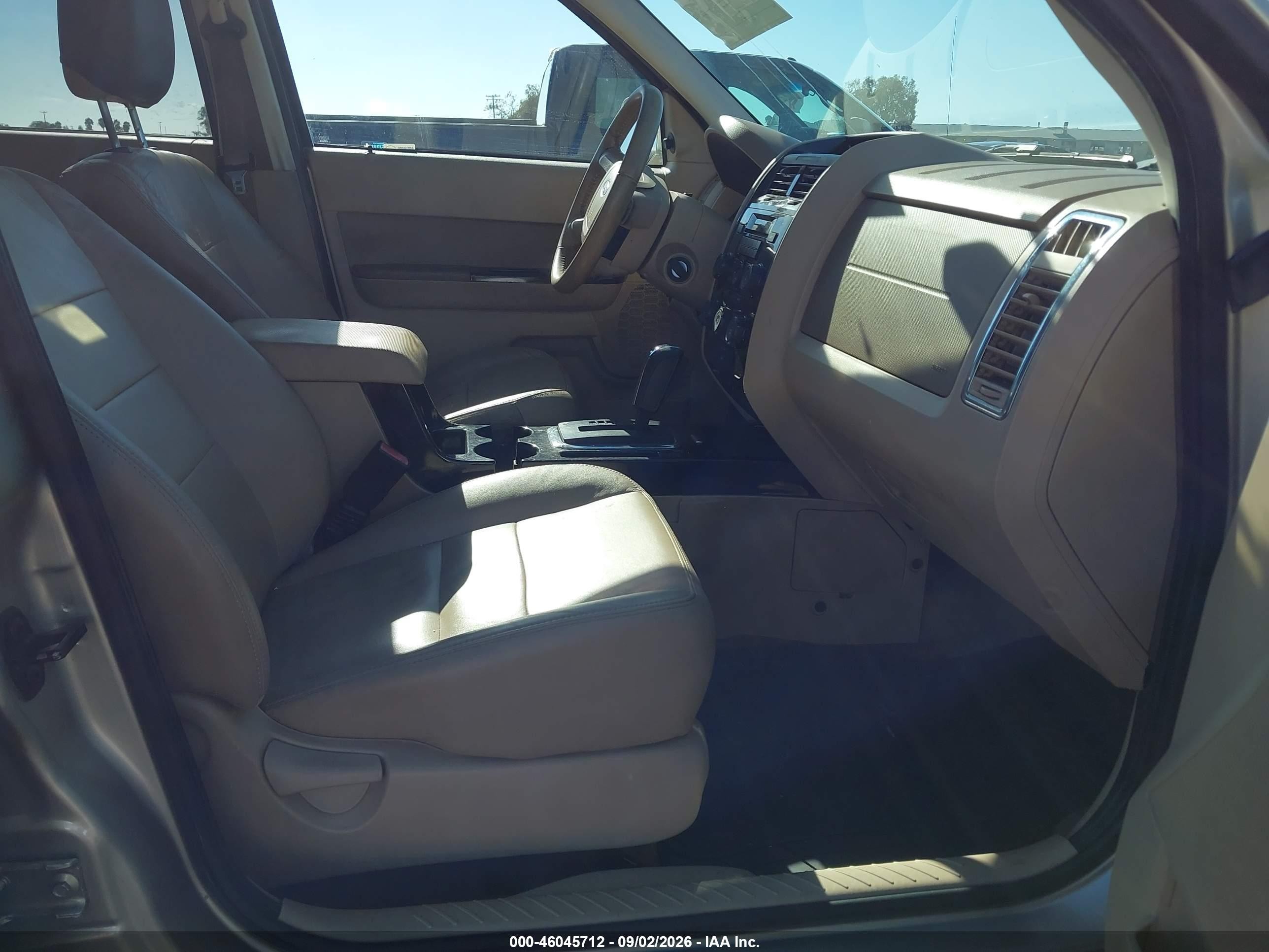 2010 Ford Escape Limited Tan vin: 1FMCU0EG8AKC06885
