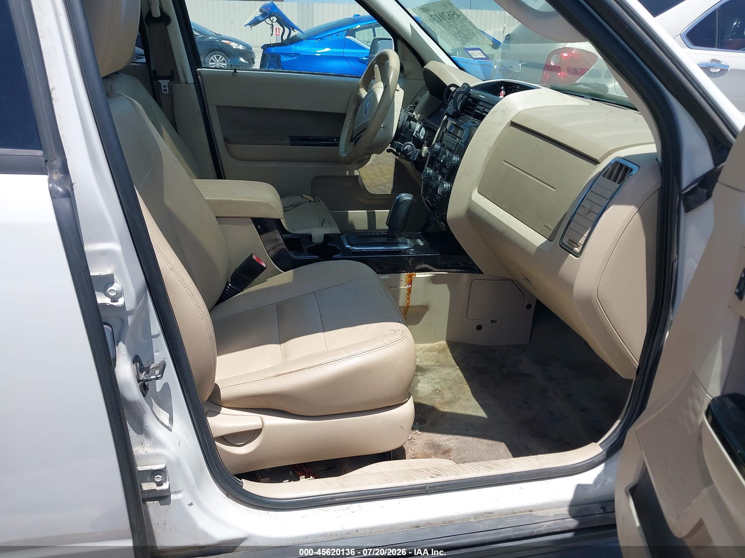 2011 Ford Escape Limited White vin: 1FMCU0EG8BKC62794