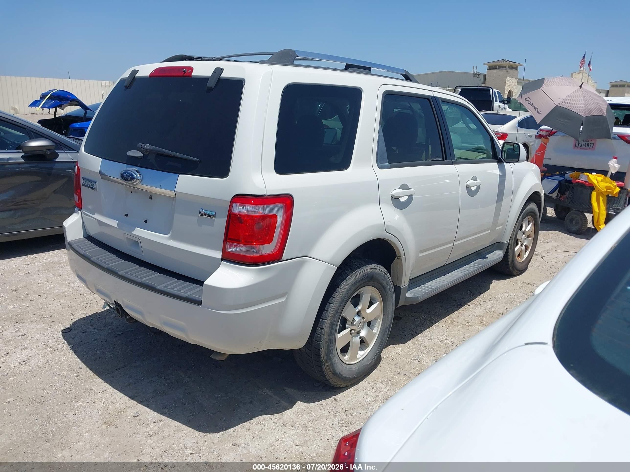 2011 Ford Escape Limited White vin: 1FMCU0EG8BKC62794