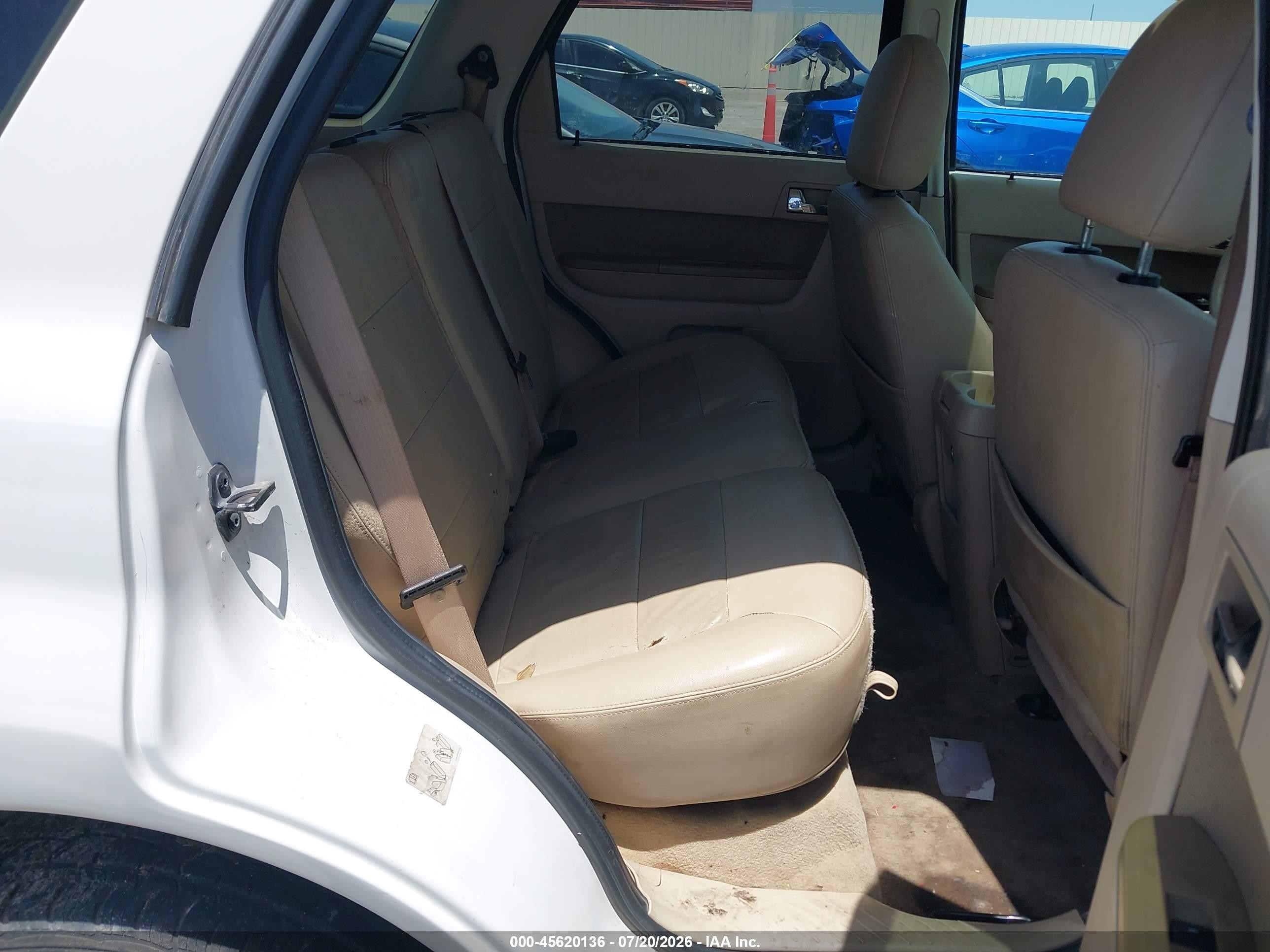 2011 Ford Escape Limited White vin: 1FMCU0EG8BKC62794
