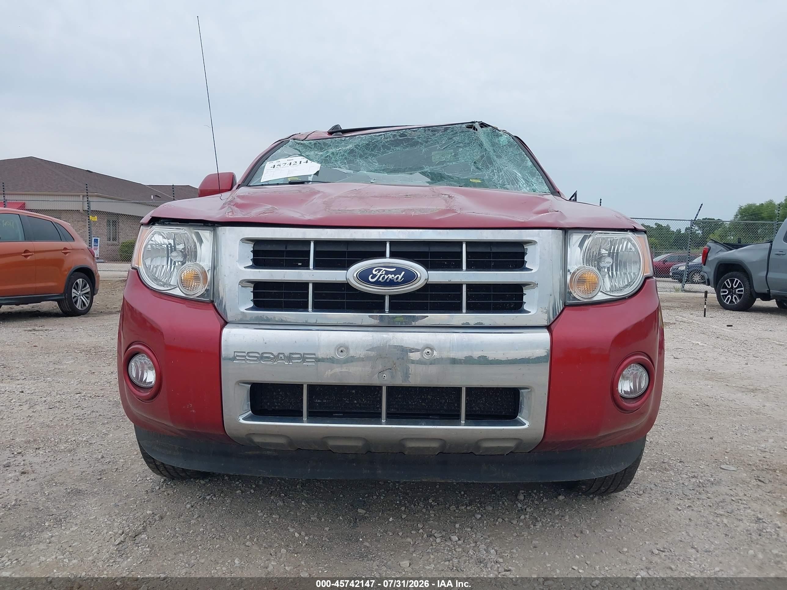 2012 Ford Escape Limited Red vin: 1FMCU0EG8CKA58658