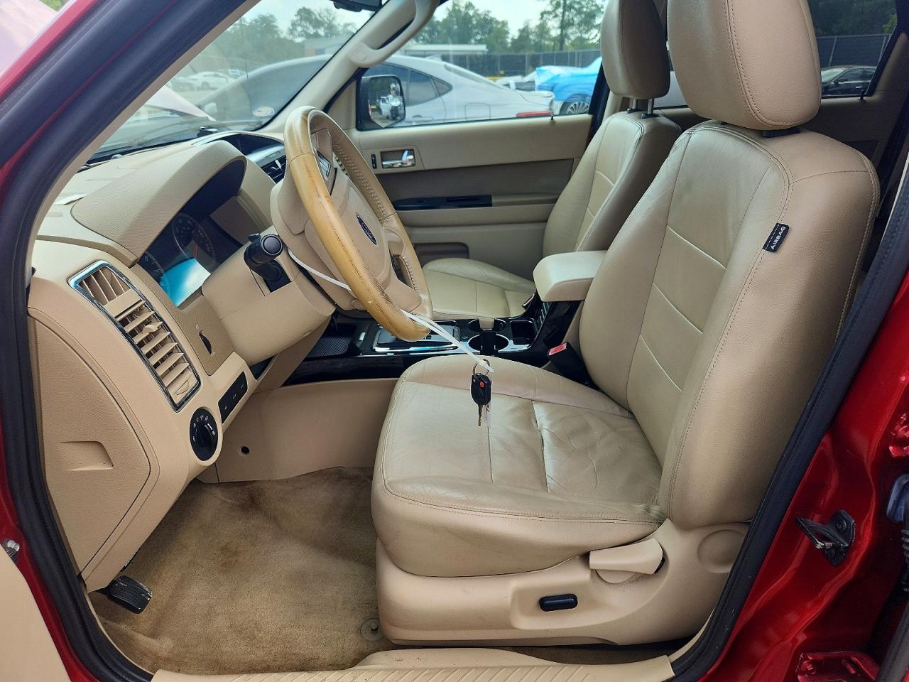 2012 Ford Escape Limited Red vin: 1FMCU0EG8CKC85297