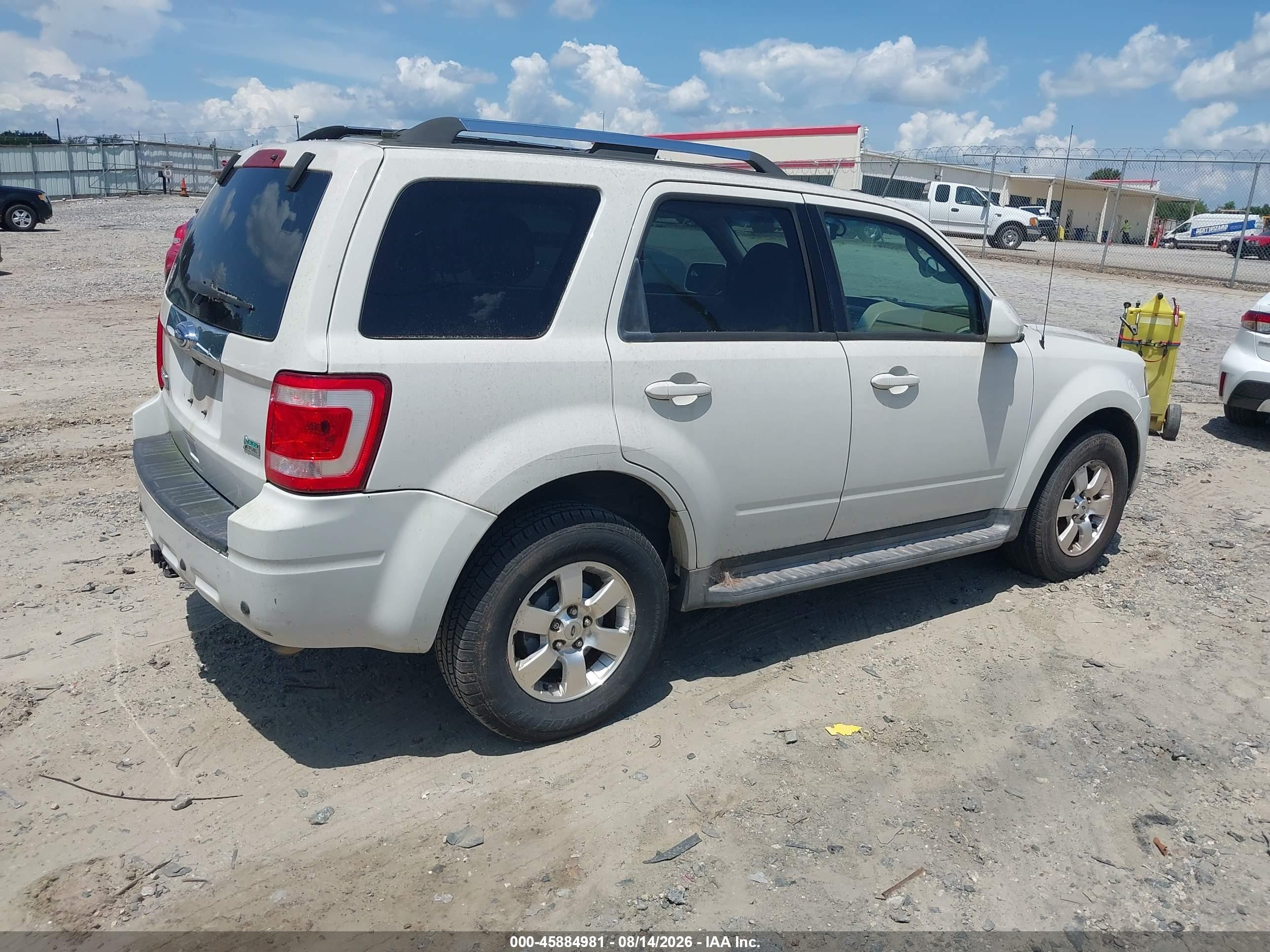 2010 Ford Escape Limited White vin: 1FMCU0EG9AKC82177