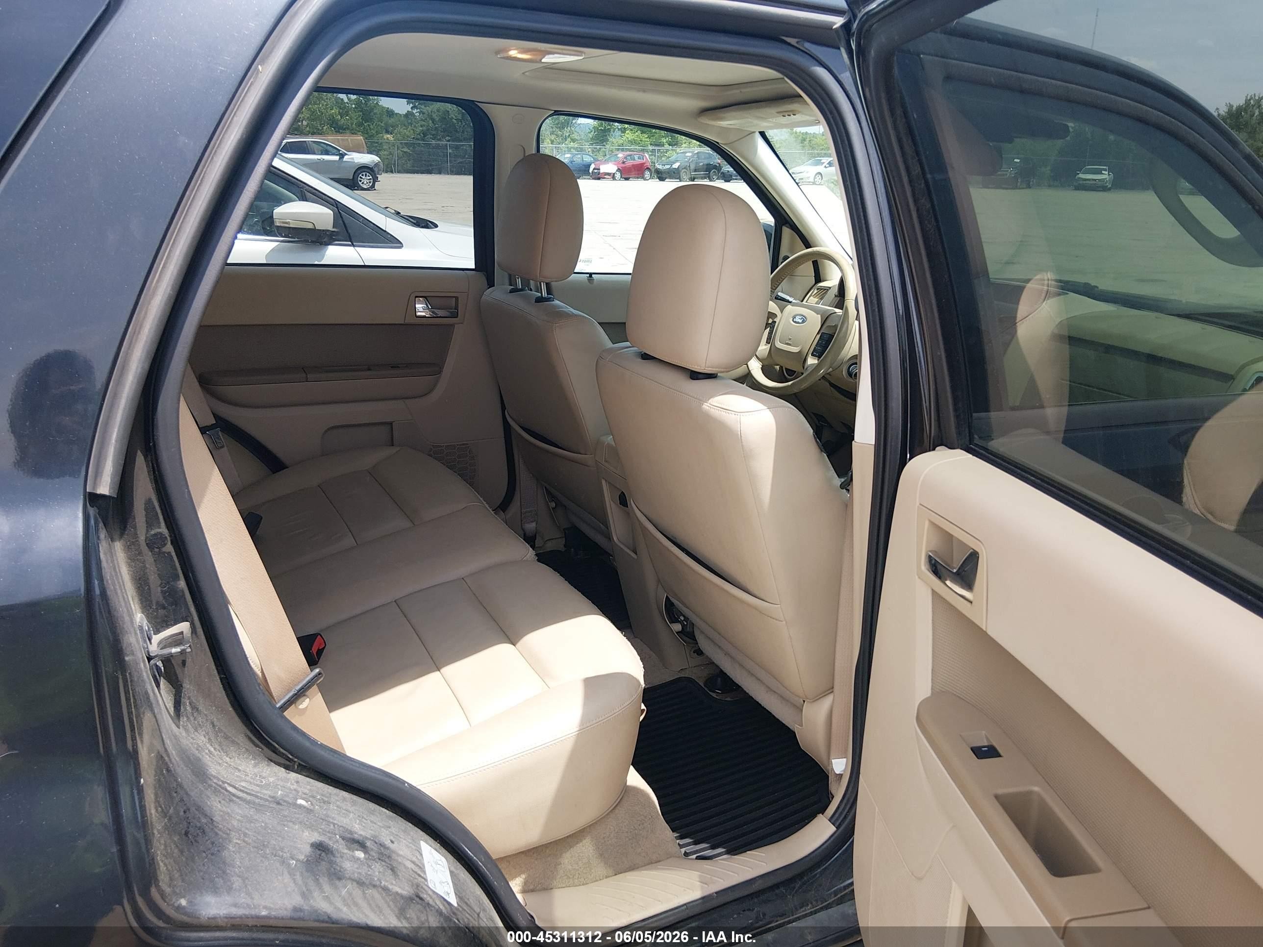 2011 Ford Escape Limited Black vin: 1FMCU0EG9BKA21763